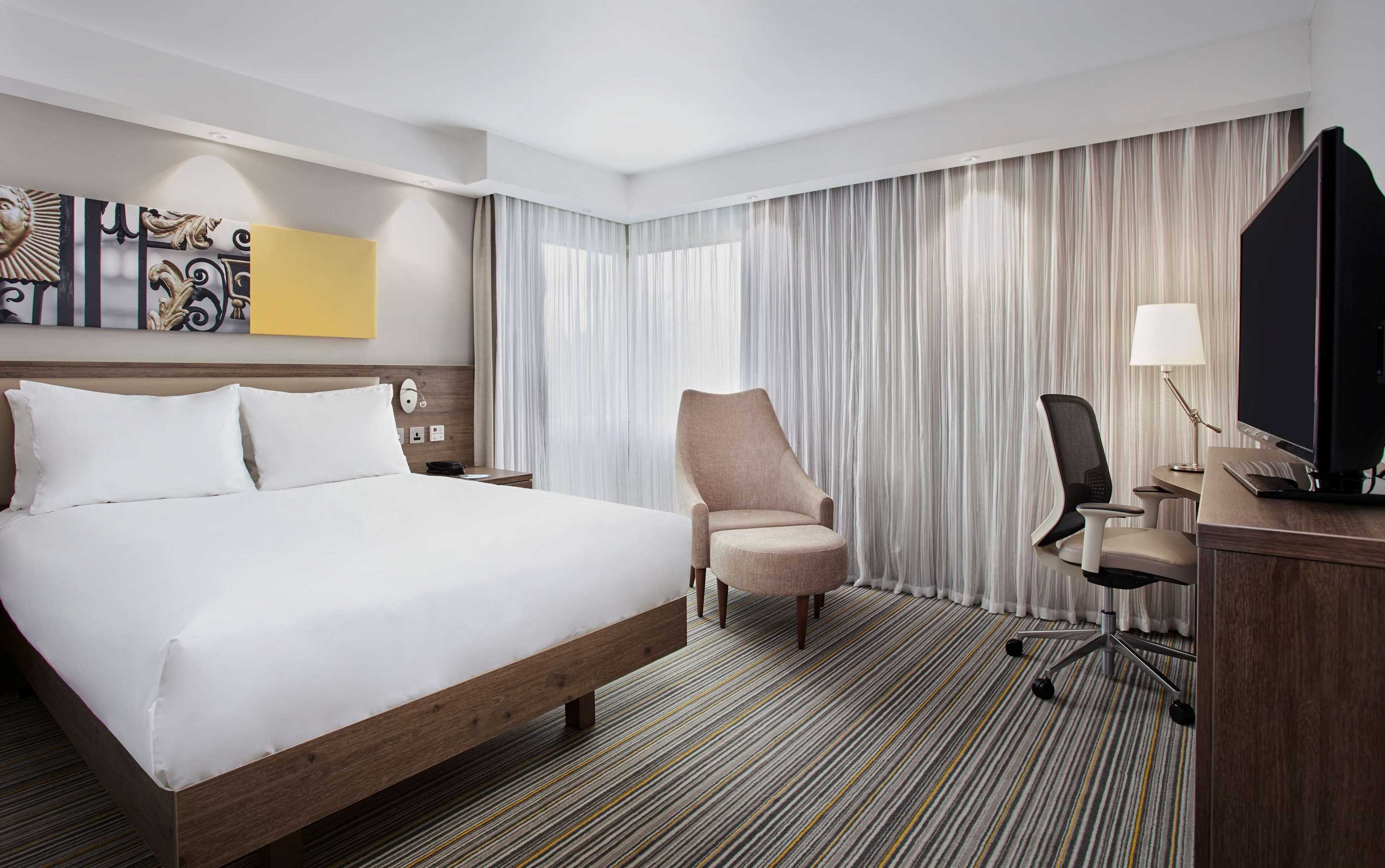 Gift card for Hampton by Hilton Oxford Gift card for Hampton by Hilton Oxford