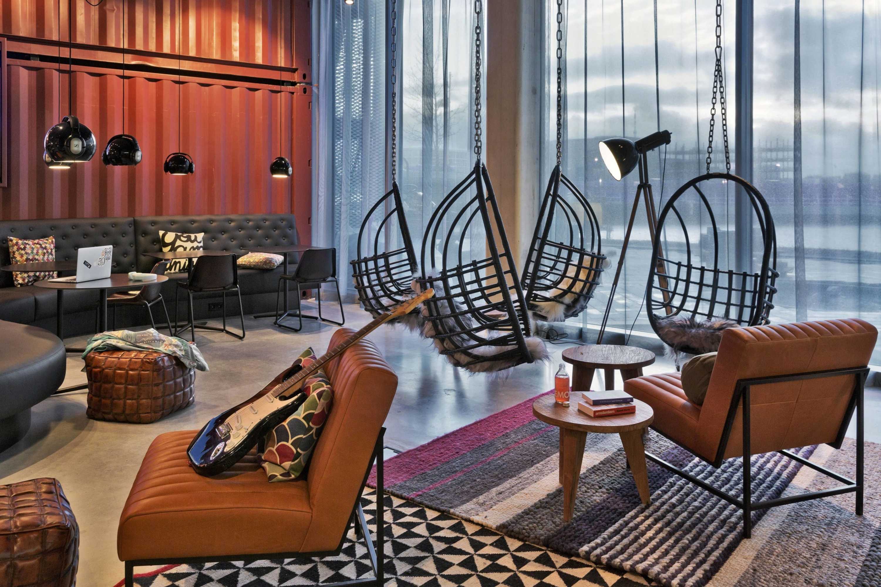 Gift card for Moxy Amsterdam Houthavens Gift card for Moxy Amsterdam Houthavens