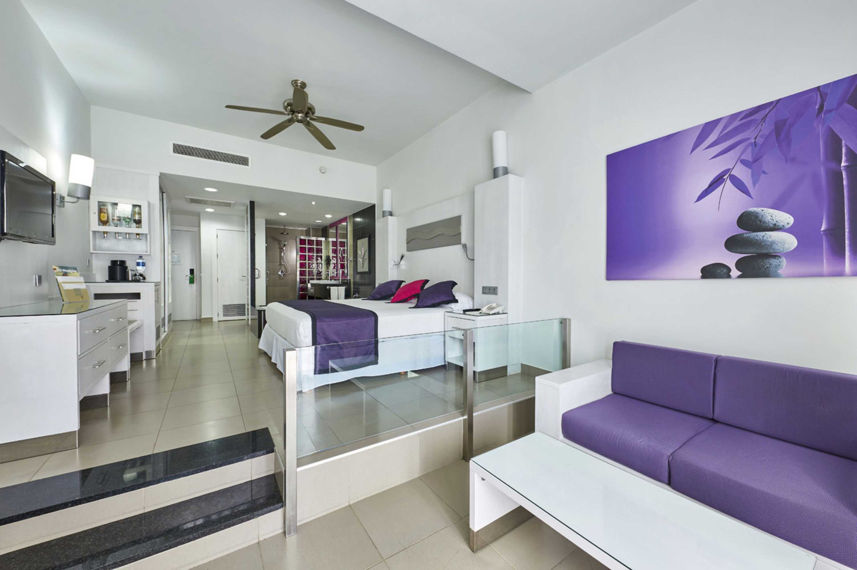Gift card for Hotel Riu Palace Mexico - All Inclusive Gift card for Hotel Riu Palace Mexico - All Inclusive