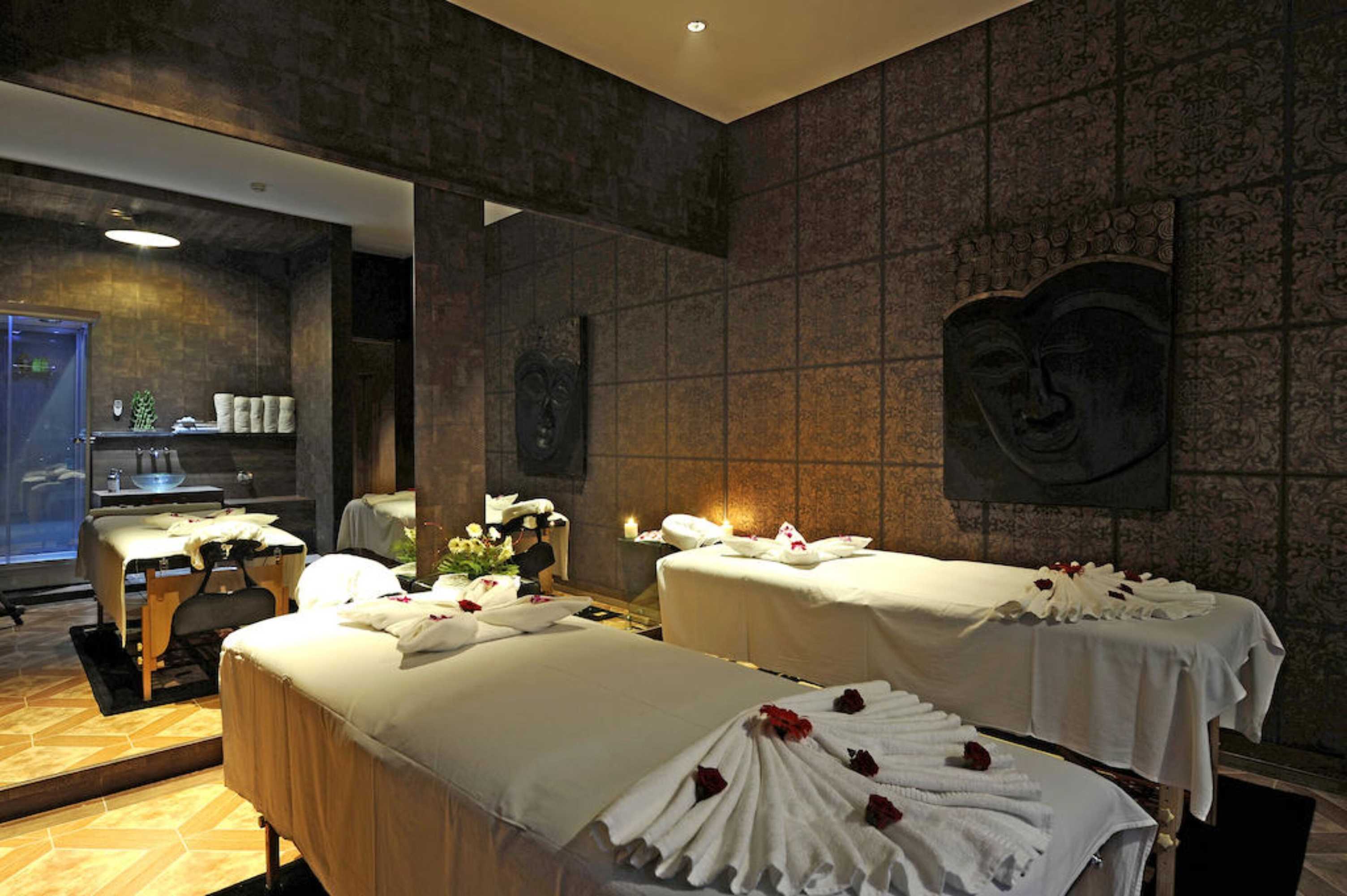 Gift card for Della Resorts