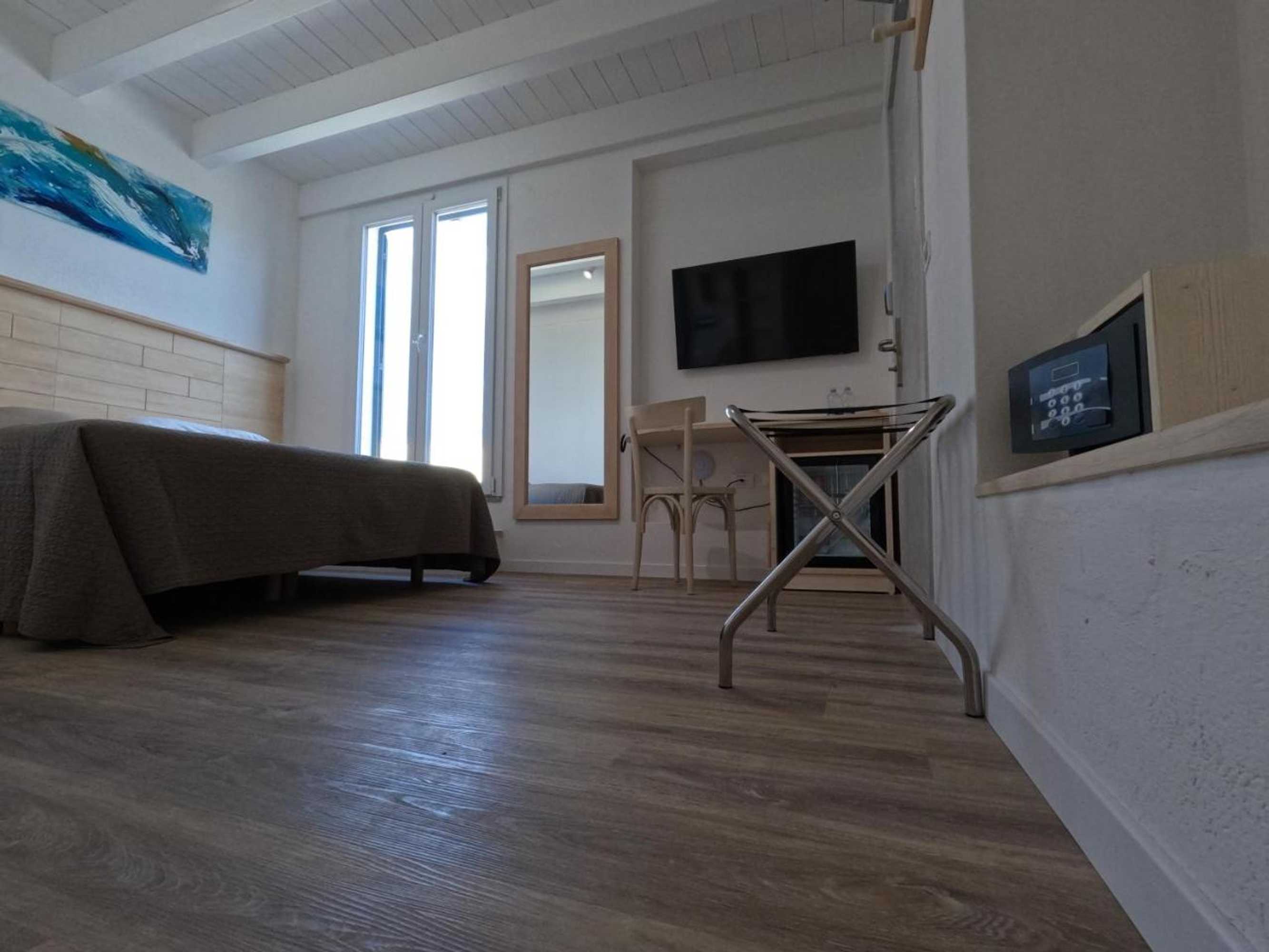 Gift card for Hotel Week End