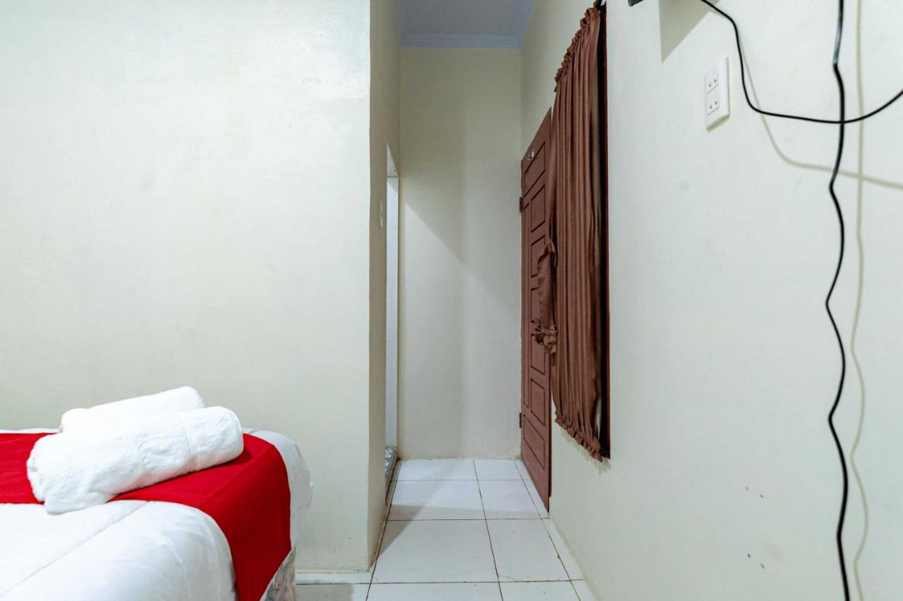 Gift card for Reddoorz @ Simpang Pemda Medan