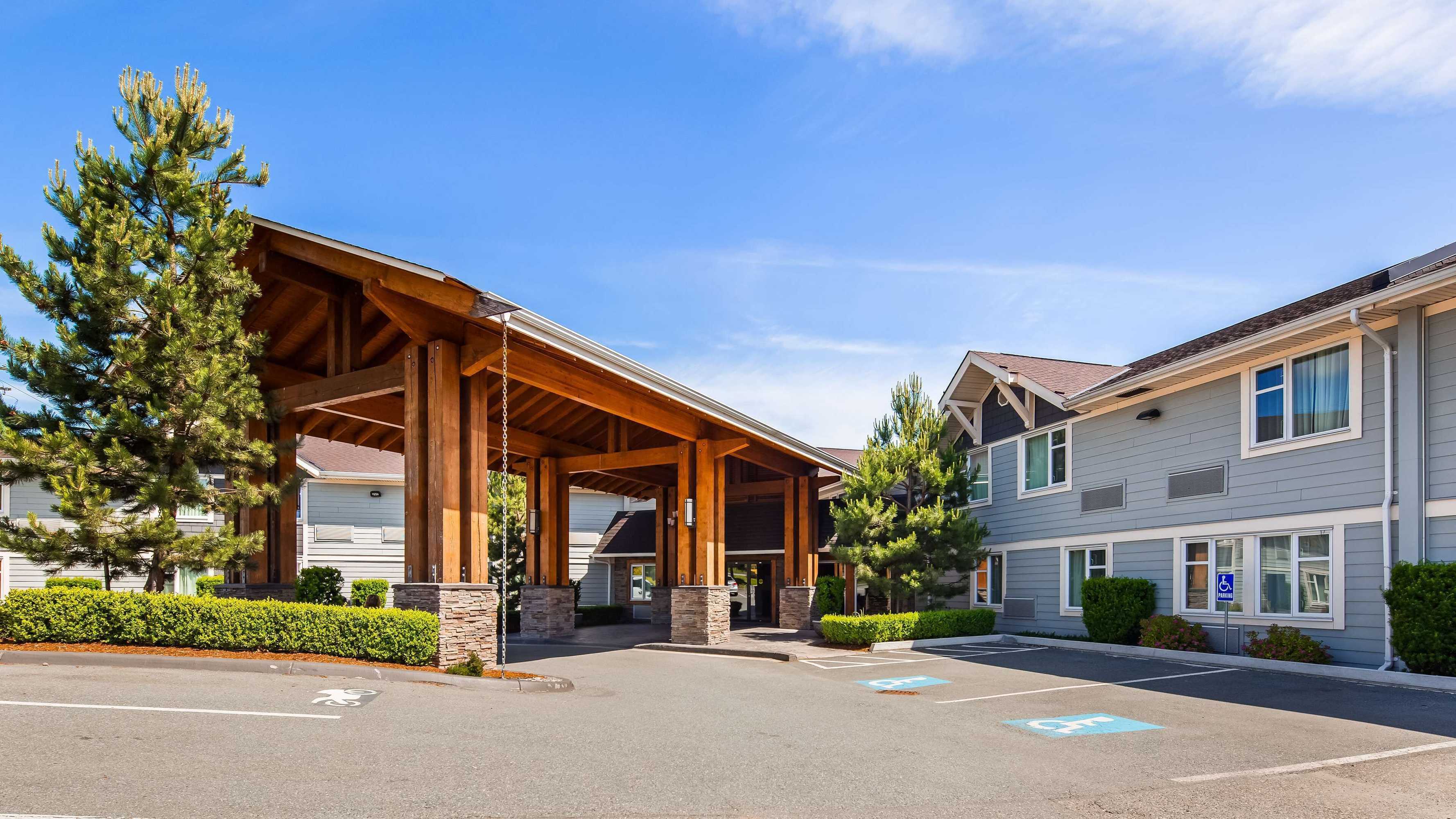 Gift card for Best Western Plus Country Meadows Inn Gift card for Best Western Plus Country Meadows Inn