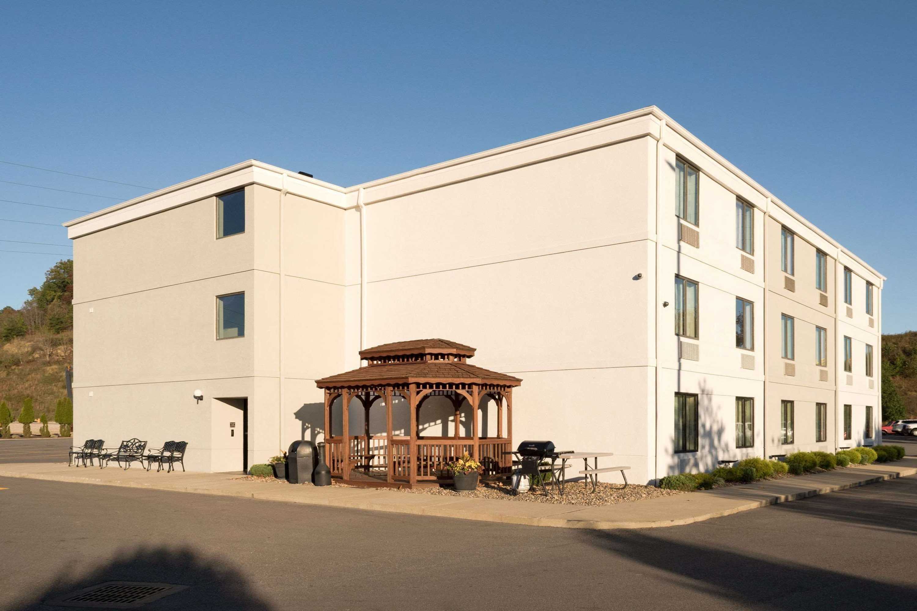 Gift card for Sleep Inn & Suites Cross Lanes - South Charleston Gift card for Sleep Inn & Suites Cross Lanes - South Charleston