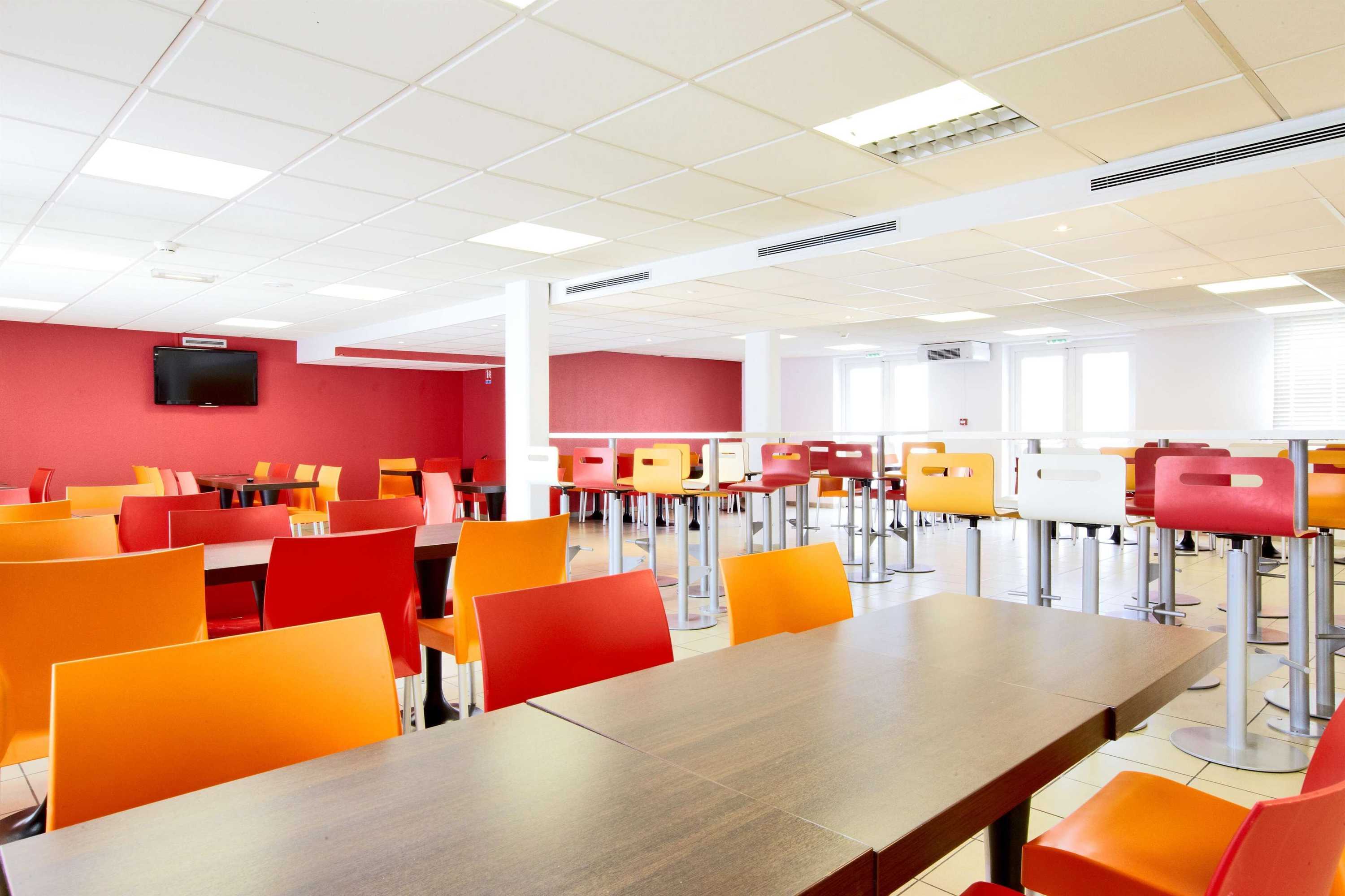 Gift card for Première Classe Roissy Charles De Gaulle Paris Nord 2