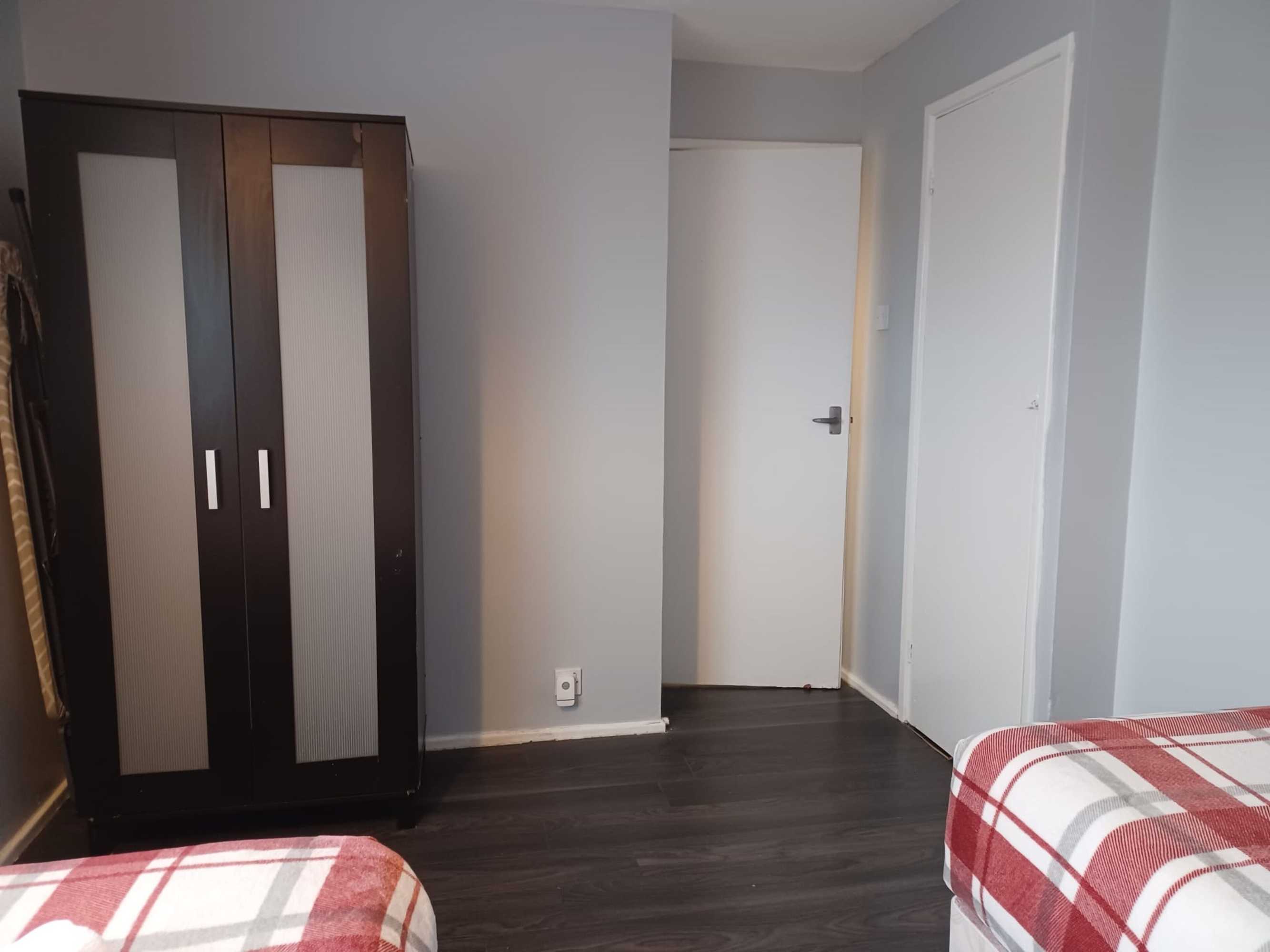 Gift card for Poynters House - Huku Kwetu Luton & Dunstable - Spacious 2 Bedroom House Gift card for Poynters House - Huku Kwetu Luton & Dunstable - Spacious 2 Bedroom House
