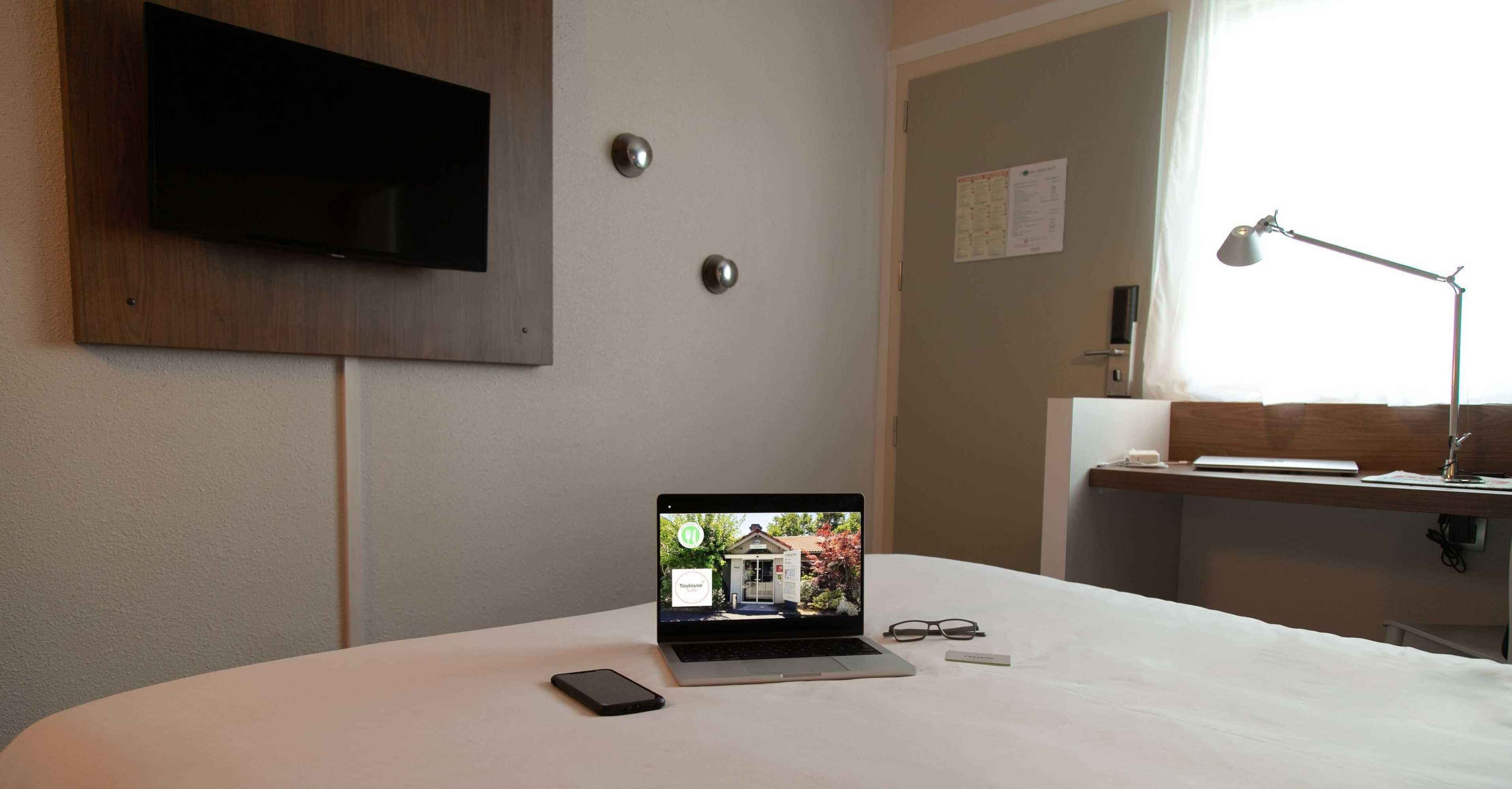 Gift card for Hotel Campanile Toulouse - Blagnac Aéroport Gift card for Hotel Campanile Toulouse - Blagnac Aéroport