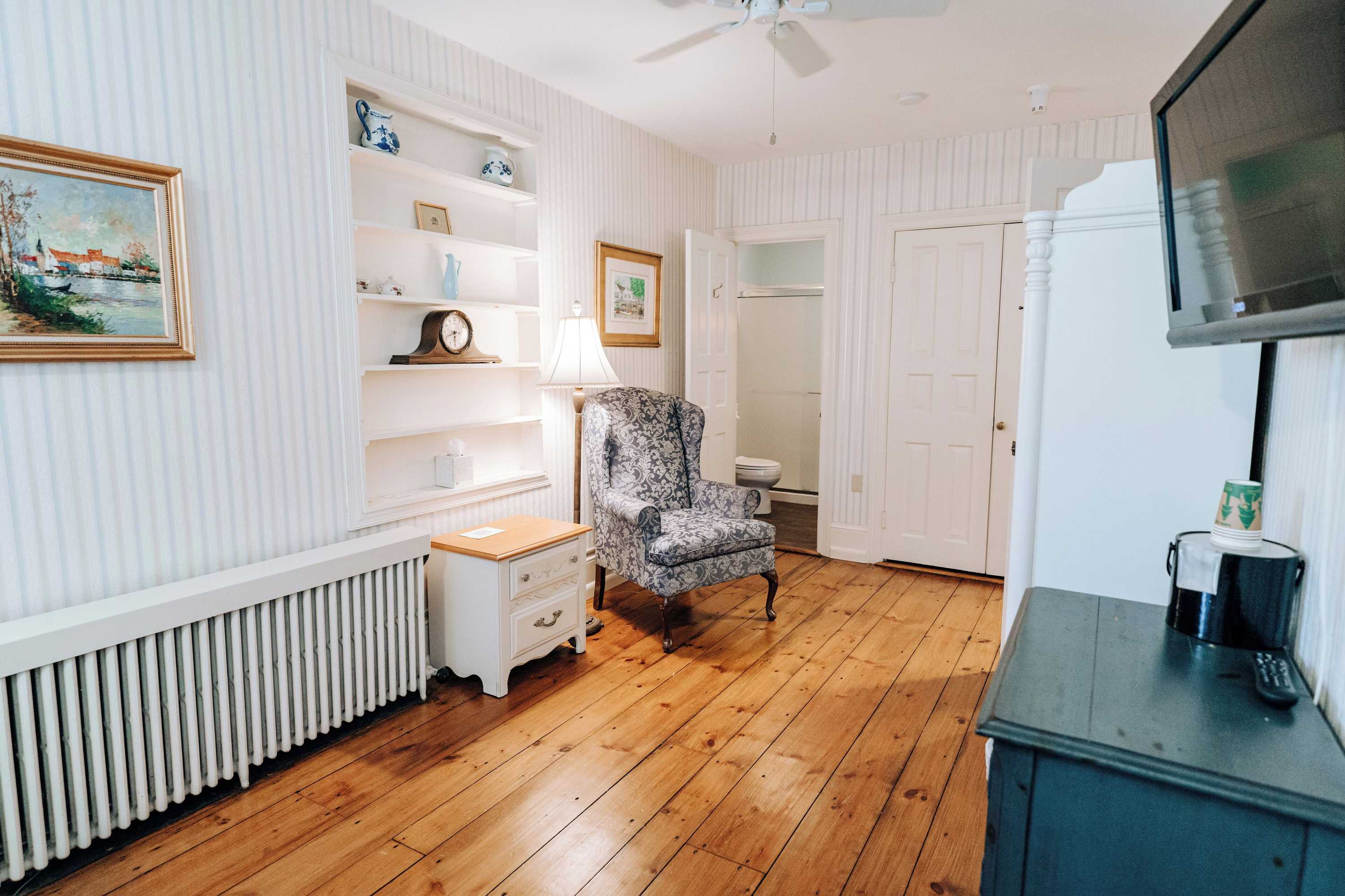 Gift card for Hollyhedge Estate