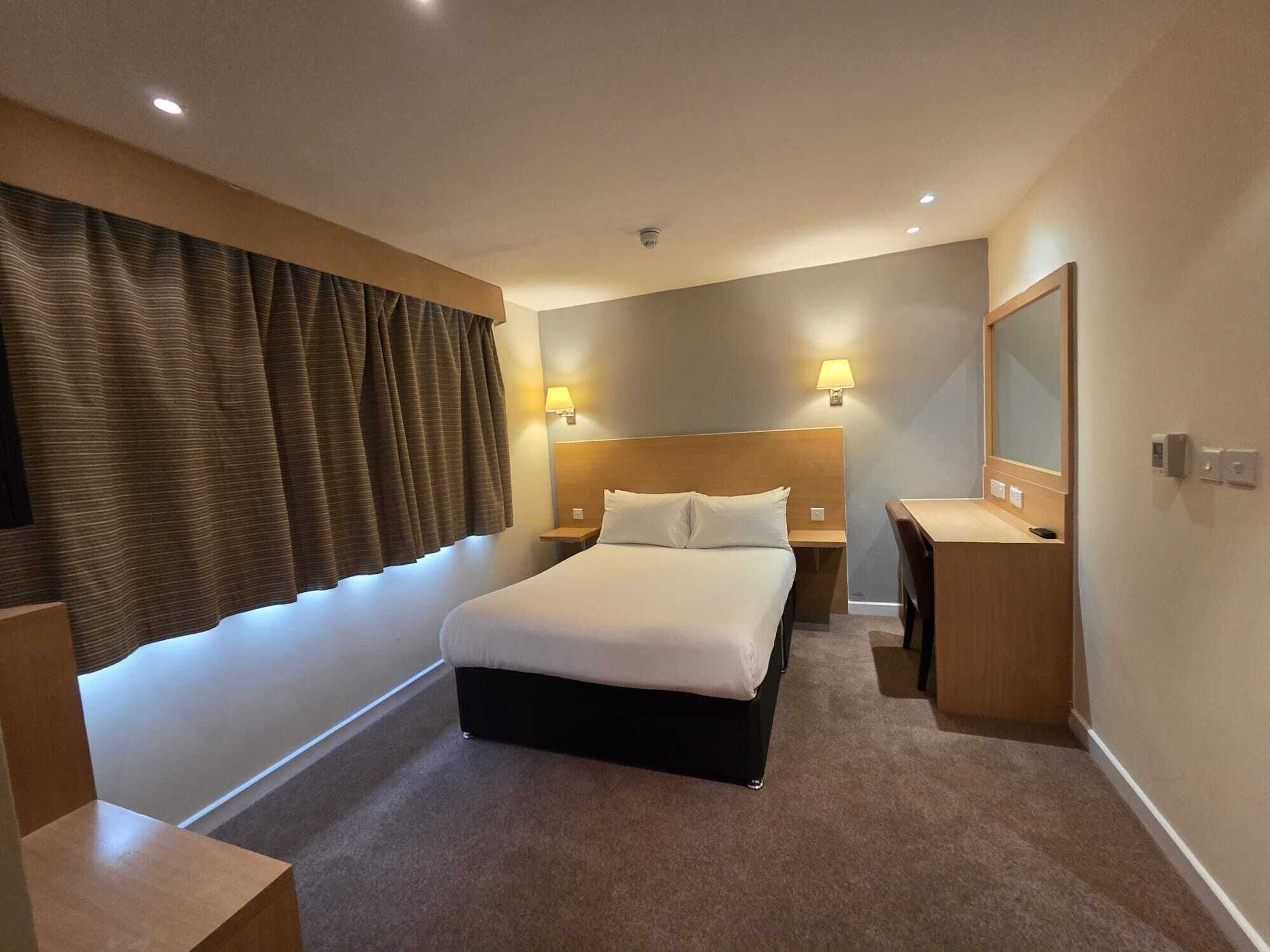 Gift card for Luton Hotel Gift card for Luton Hotel