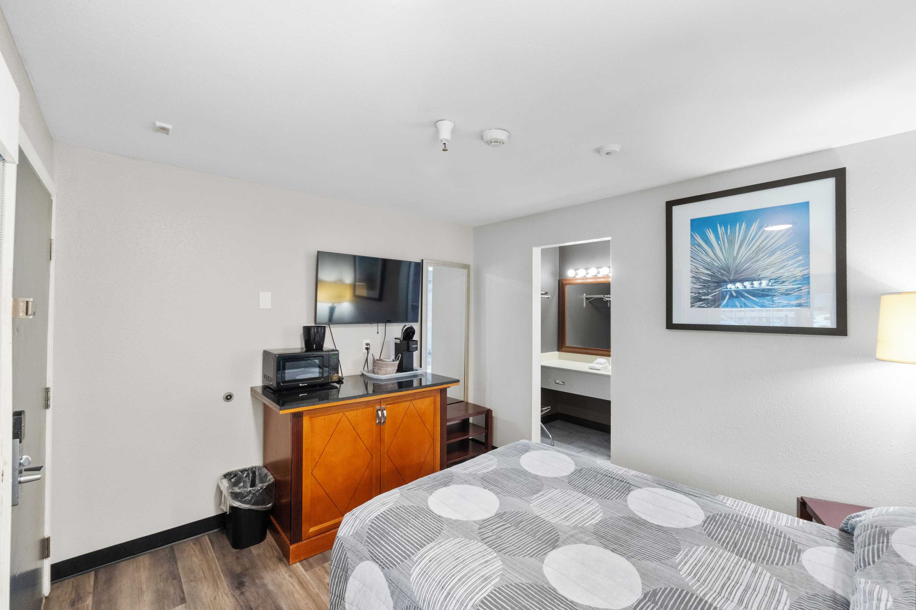Gift card for Basecamp Puyallup a Travelodge by Wyndham Gift card for Basecamp Puyallup a Travelodge by Wyndham