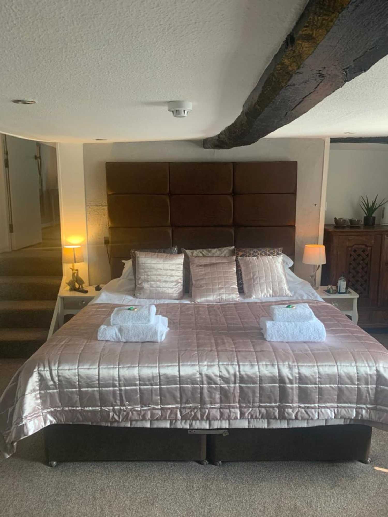 Gift card for The Red Lion & Cellar Room, Betchworth Gift card for The Red Lion & Cellar Room, Betchworth