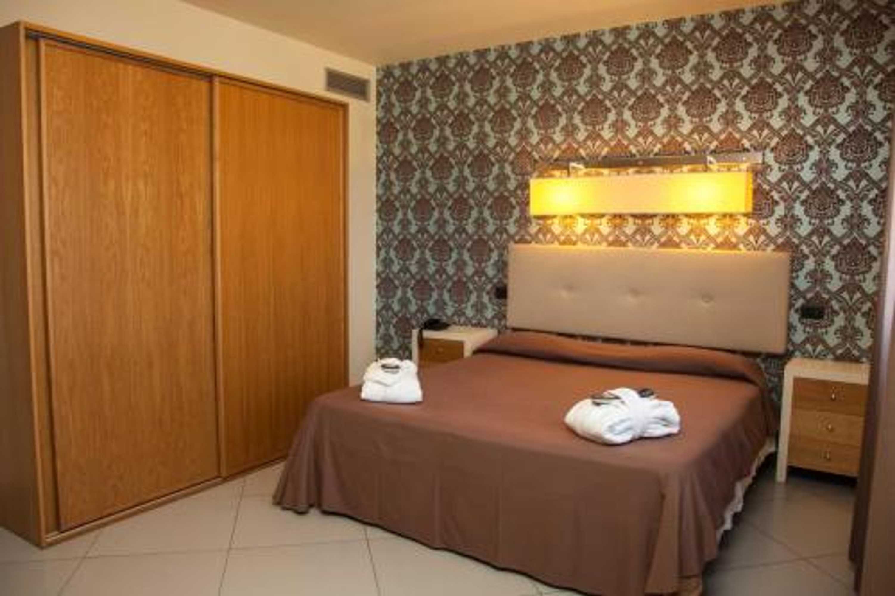 Gift card for 4 Spa Resort Hotel Gift card for 4 Spa Resort Hotel