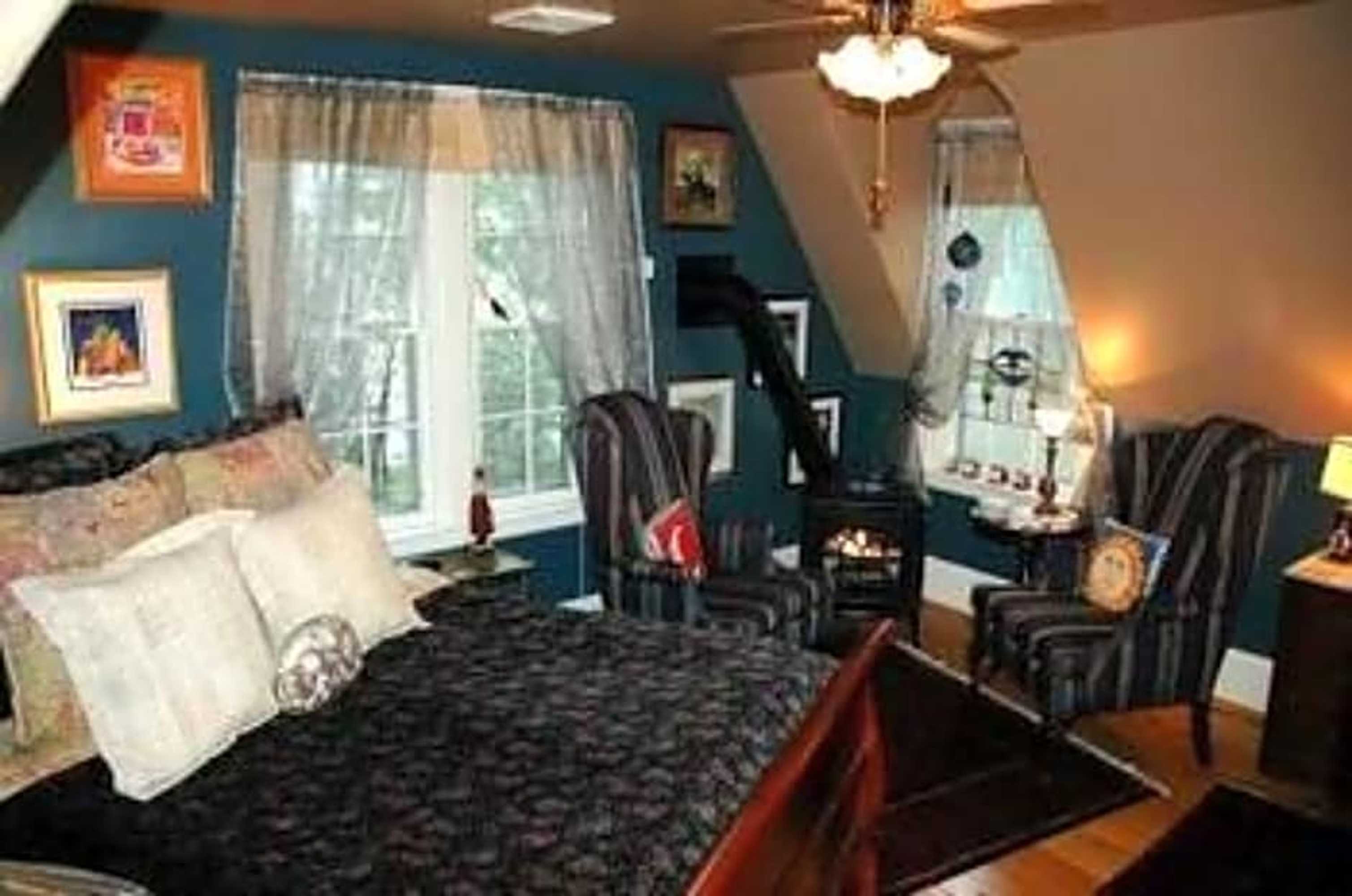 Gift card for Red Elephant Inn Bed And Breakfast Gift card for Red Elephant Inn Bed And Breakfast