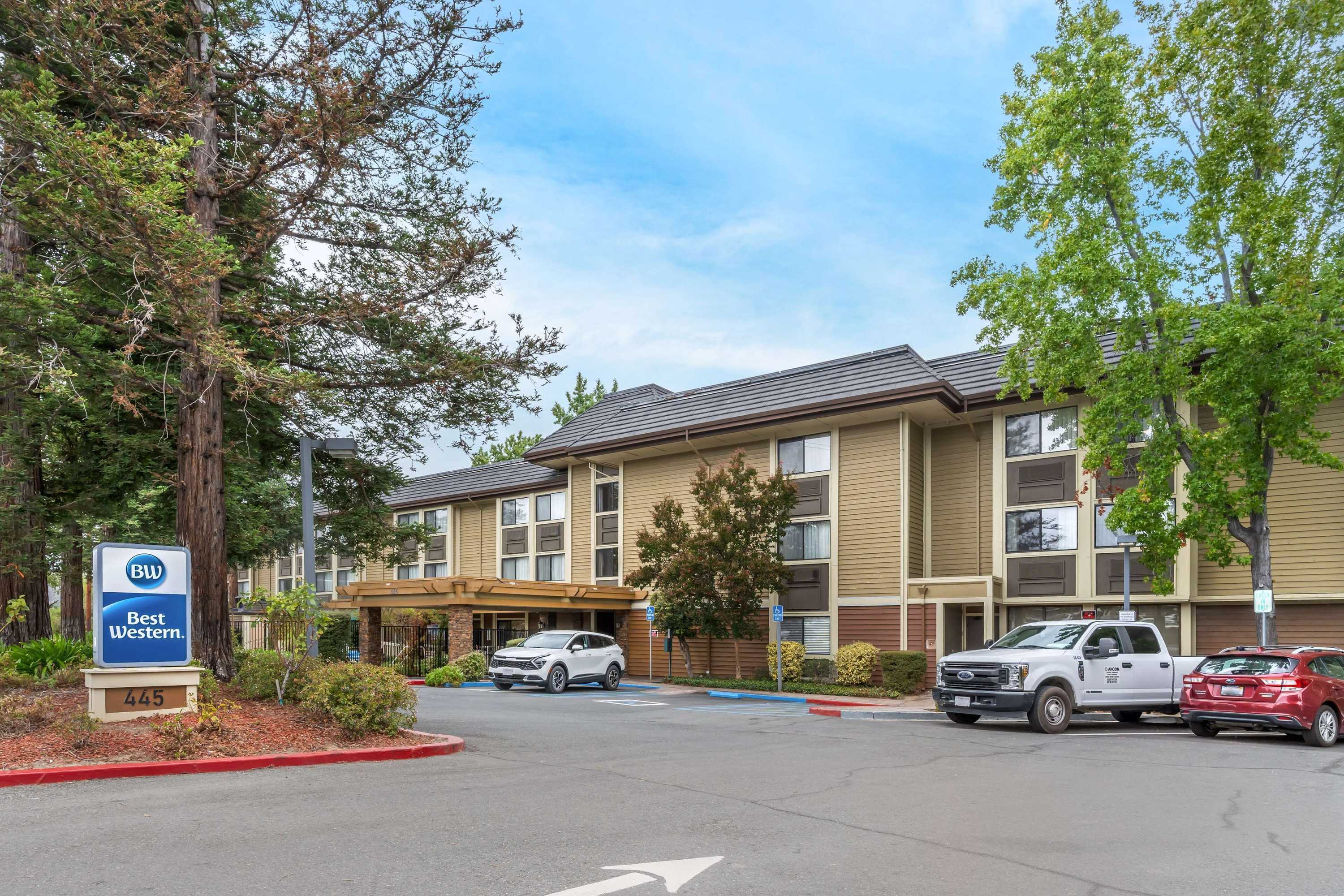 Gift card for Best Western John Muir Inn Gift card for Best Western John Muir Inn