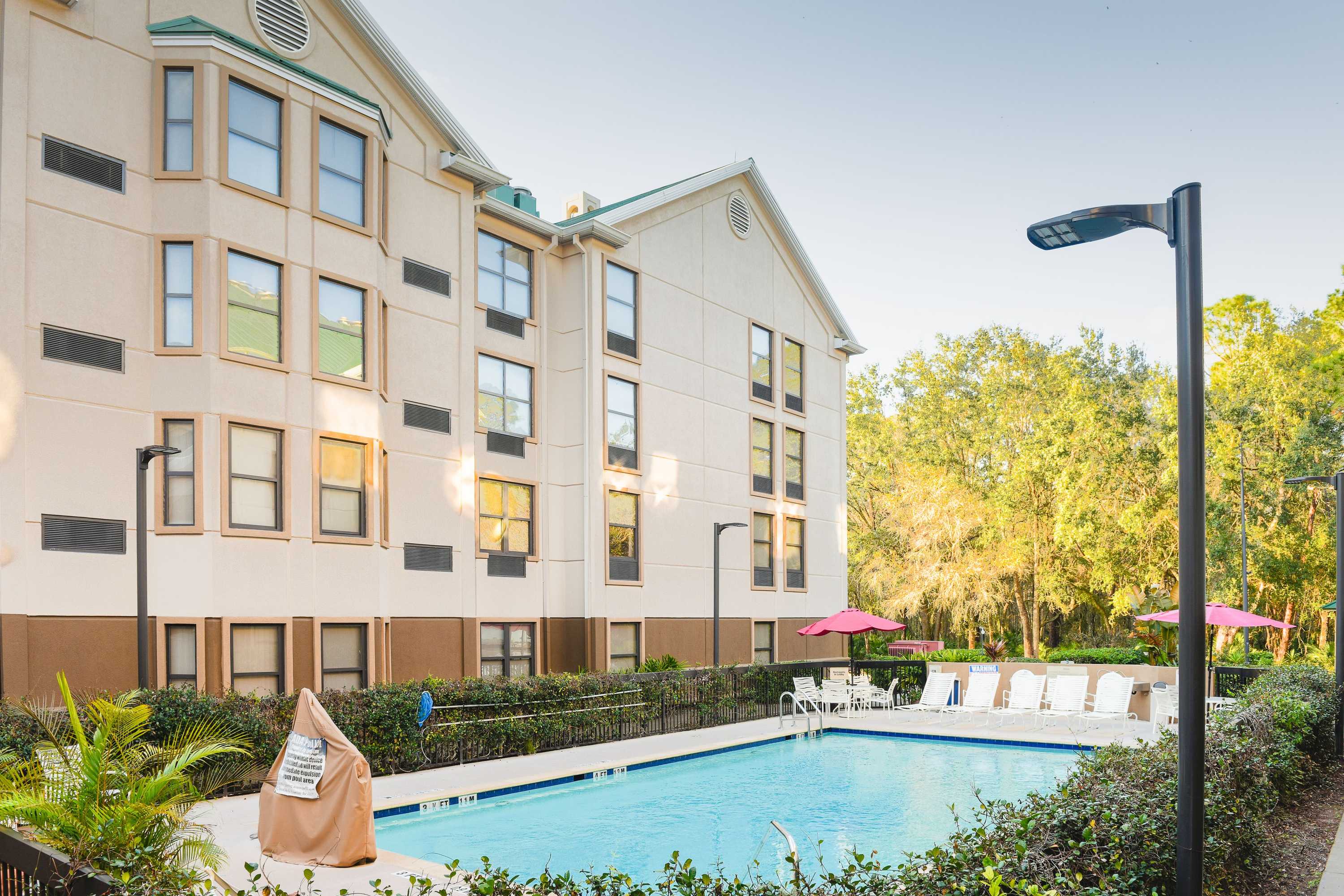 Gift card for Hampton Inn & Suites Tampa-North Gift card for Hampton Inn & Suites Tampa-North