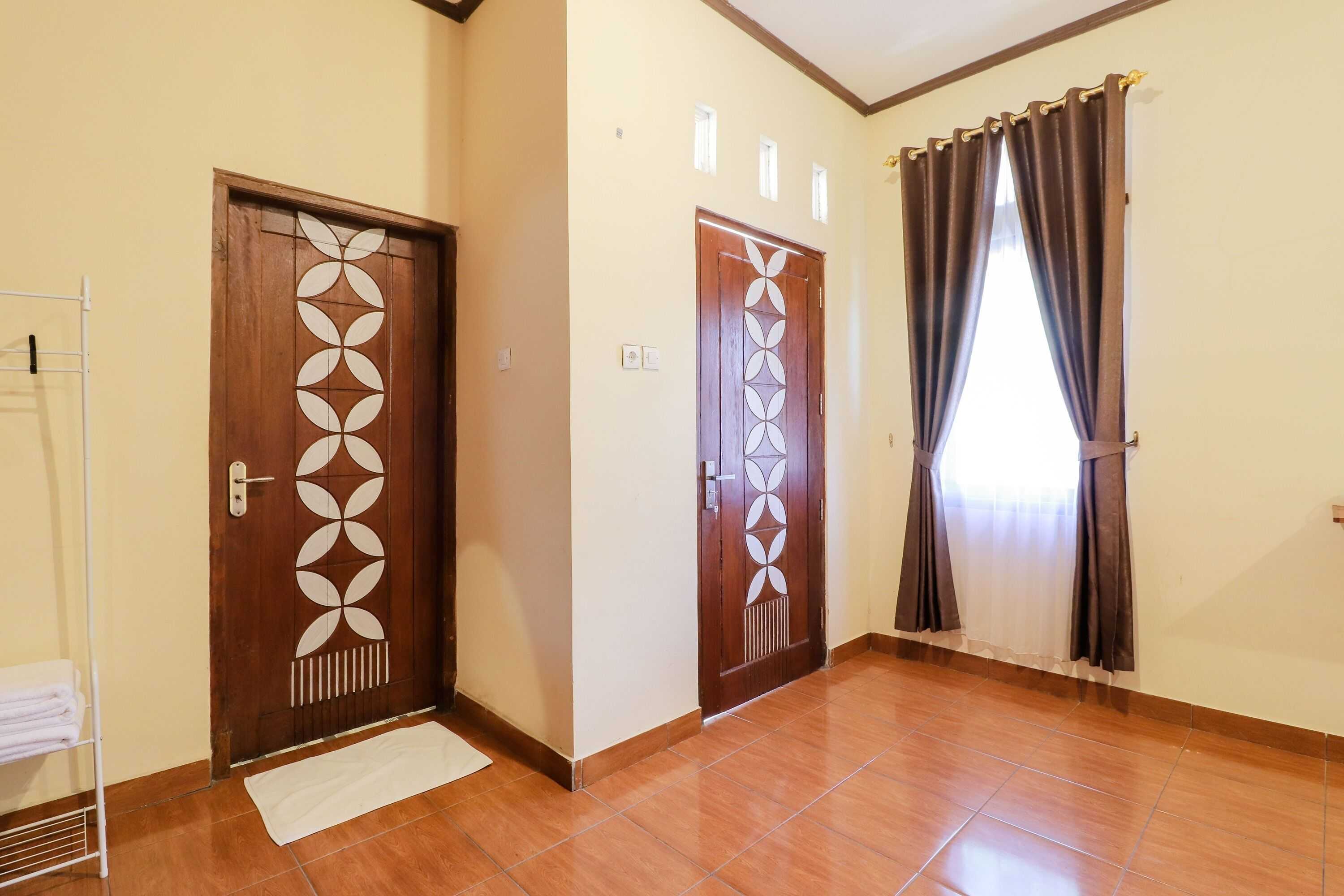 Gift card for Hotel Ndalem Ayem