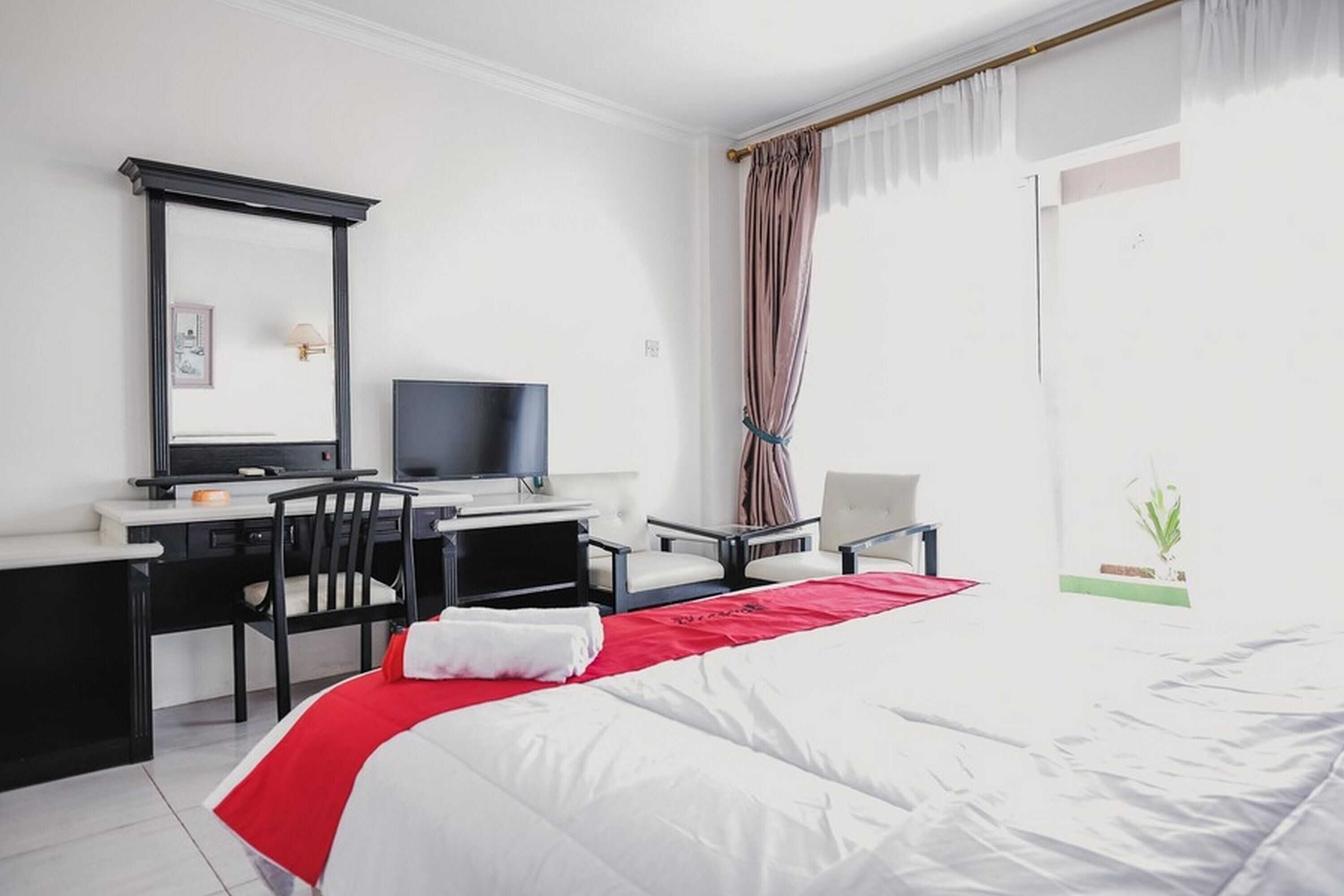 Gift card for Reddoorz Plus Near Pelabuhan Merak Gift card for Reddoorz Plus Near Pelabuhan Merak