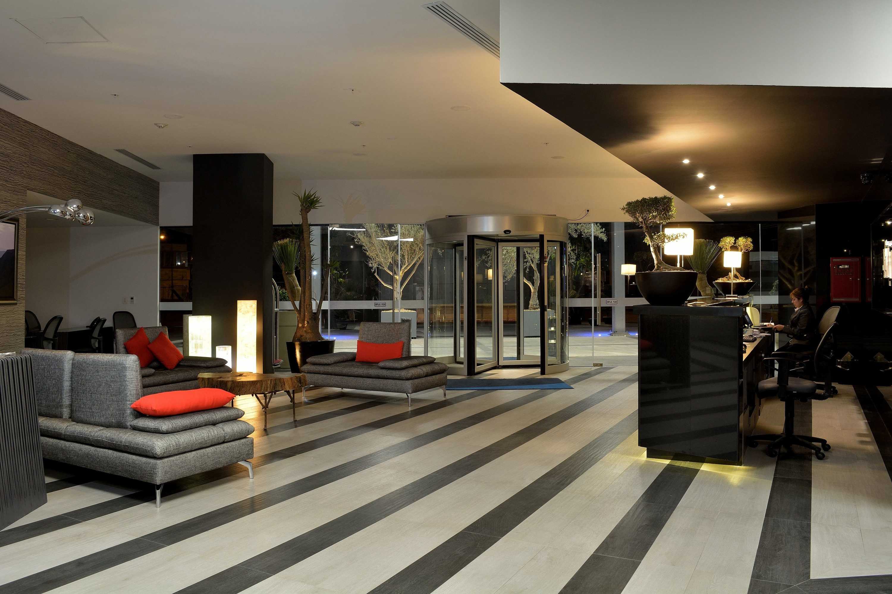 Gift card for Holiday Inn Express Pachuca by Ihg Gift card for Holiday Inn Express Pachuca by Ihg