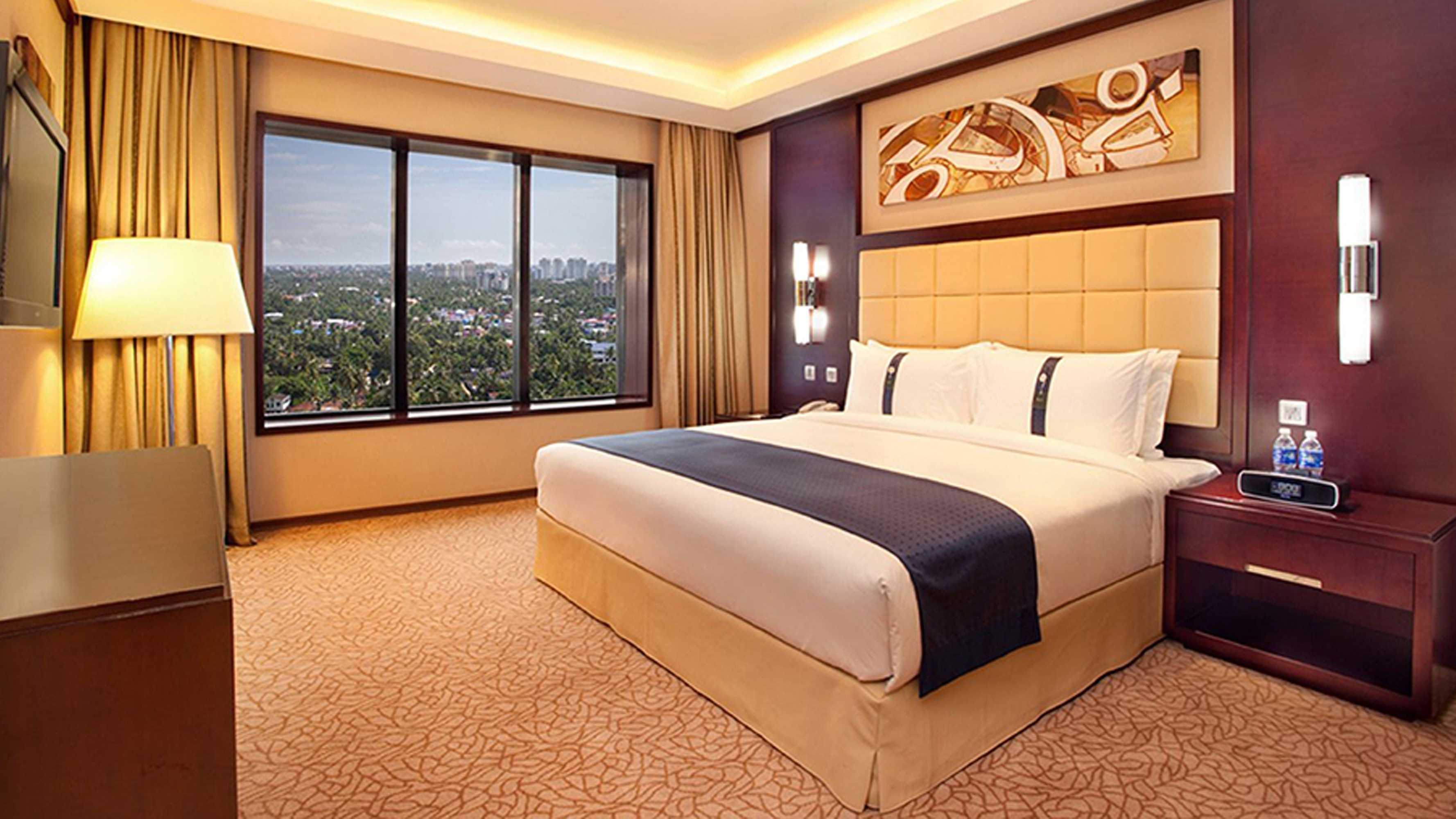 Gift card for Holiday Inn Cochin by Ihg Gift card for Holiday Inn Cochin by Ihg