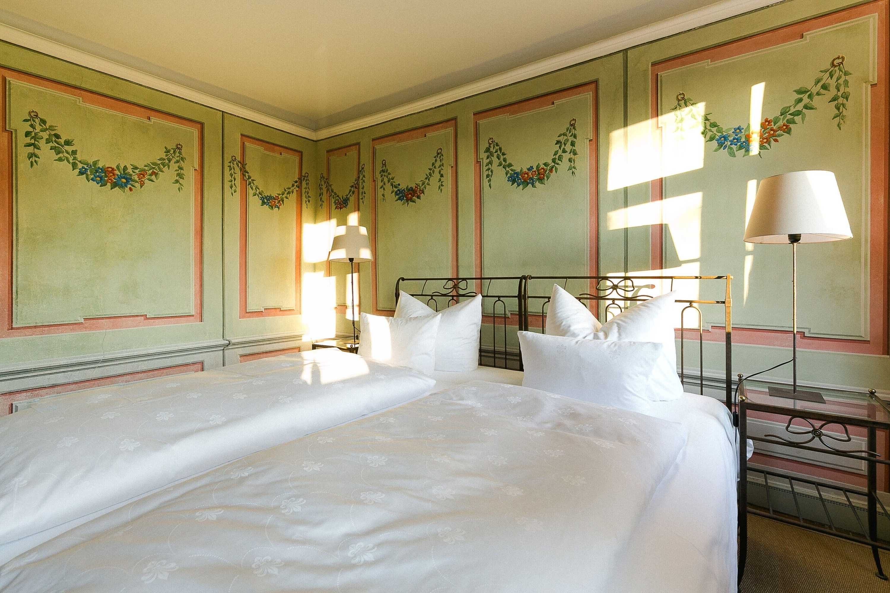 Gift card for Hotel Villa Sorgenfrei & Restaurant Atelier Sanssouci Gift card for Hotel Villa Sorgenfrei & Restaurant Atelier Sanssouci