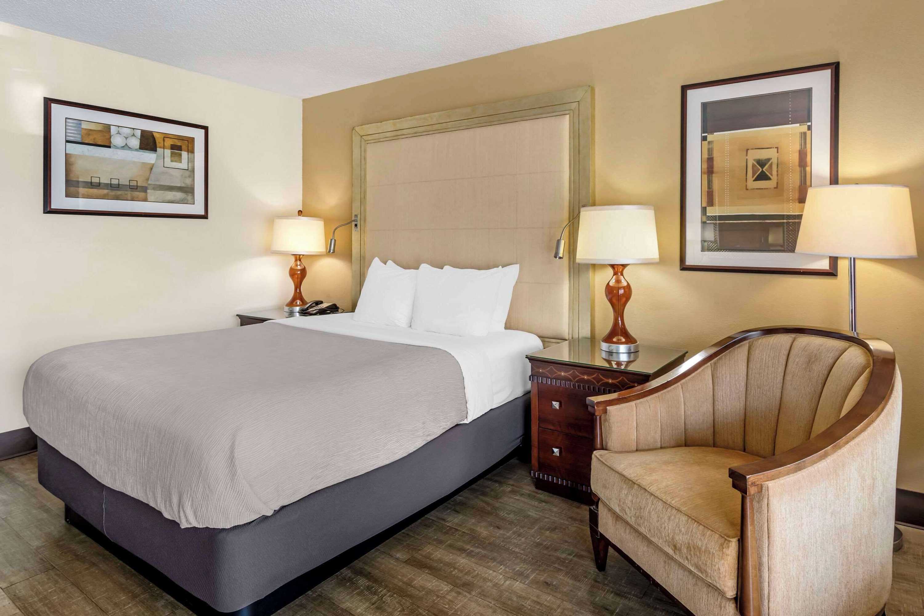 Gift card for Quality Inn Alachua - Gainesville Area Gift card for Quality Inn Alachua - Gainesville Area