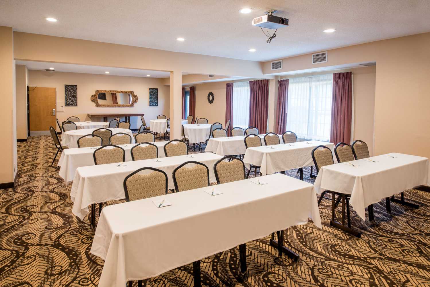 Gift card for Mcm Elegante Lodge & Suites Ruidoso Gift card for Mcm Elegante Lodge & Suites Ruidoso