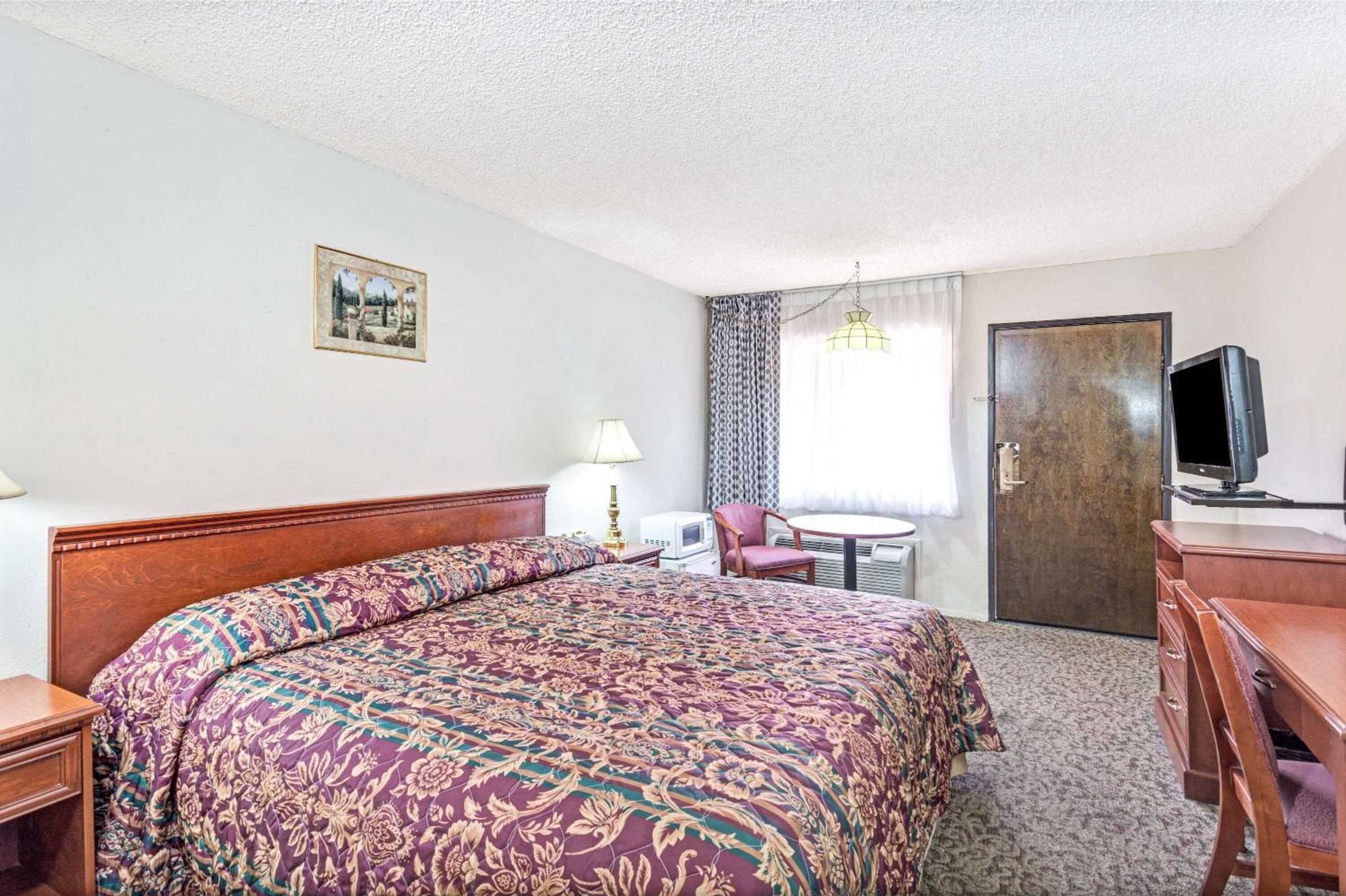 Gift card for Vantage Point Inn Woodland Hills Gift card for Vantage Point Inn Woodland Hills