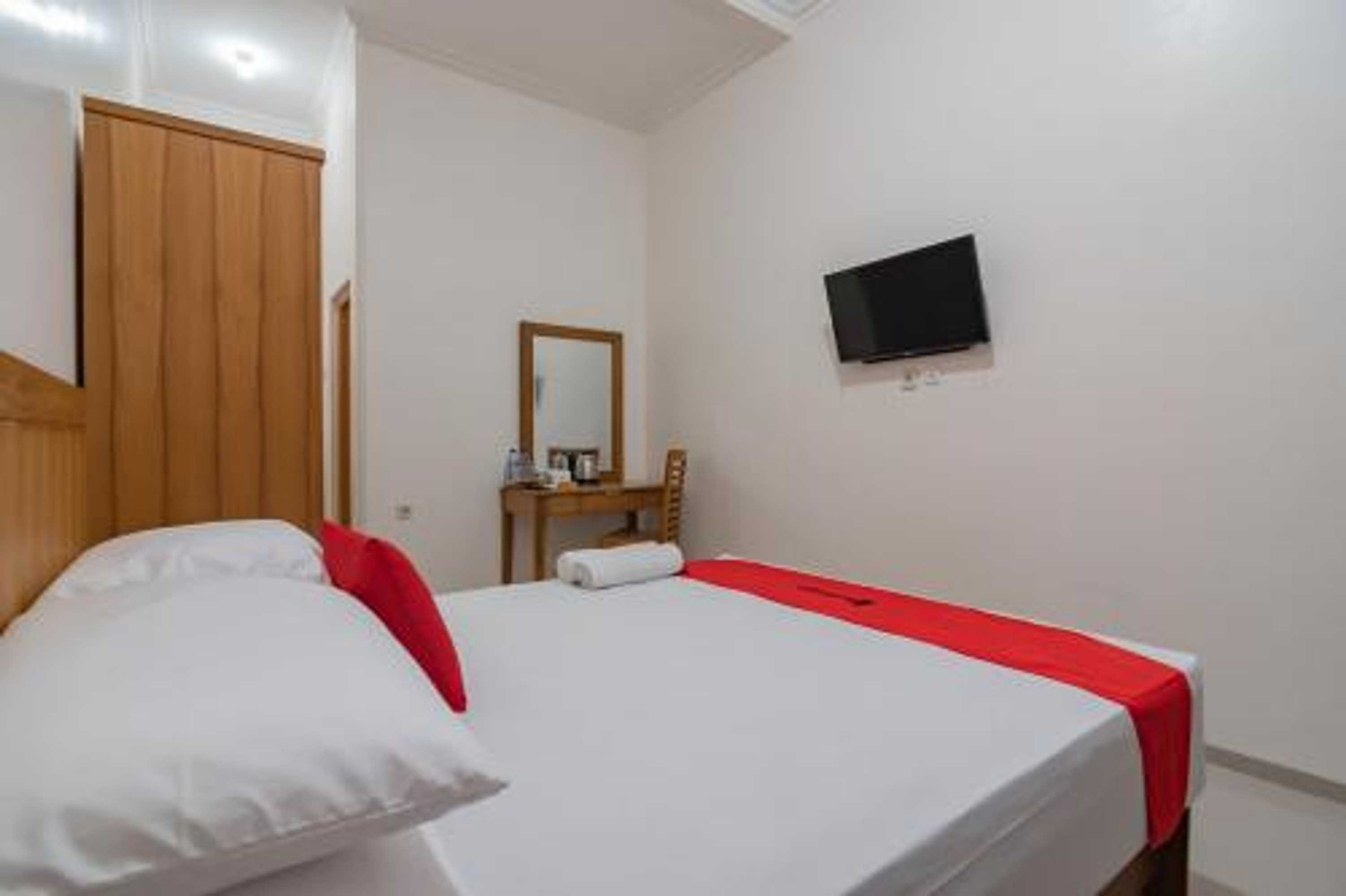 Gift card for Perintis Guesthouse Tasikmalaya by Reddoorz Gift card for Perintis Guesthouse Tasikmalaya by Reddoorz