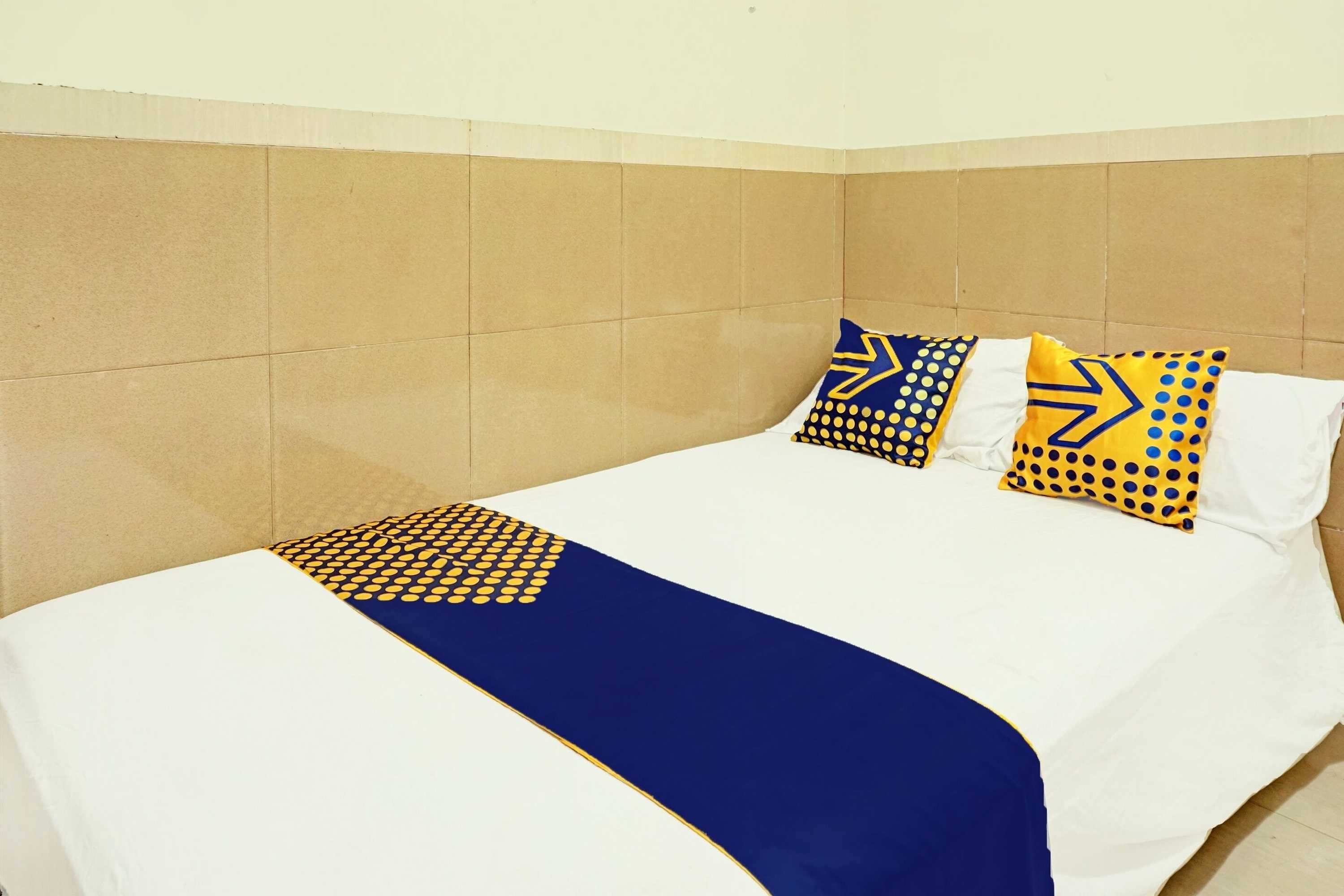 Gift card for Oyo Life  92393 Namimart Syariah 1