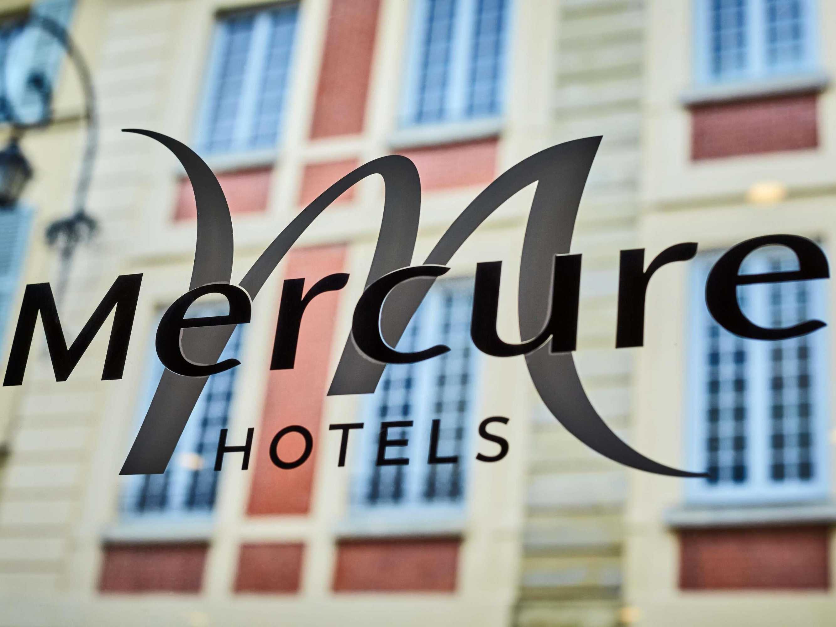 Gift card for Mercure Versailles Chateau Gift card for Mercure Versailles Chateau