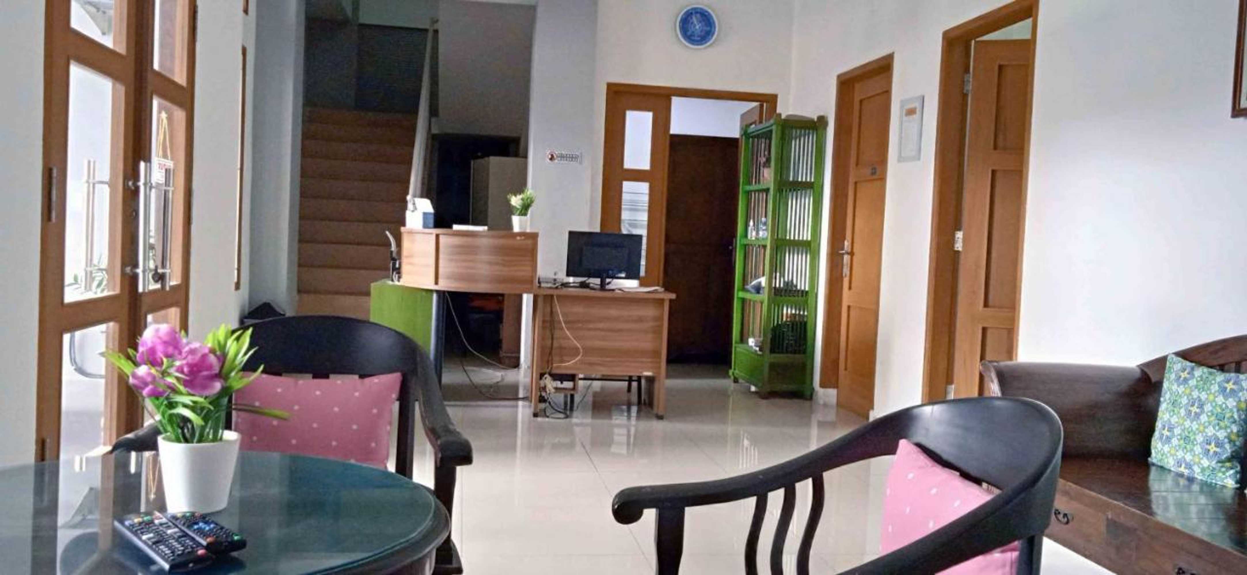 Gift card for Guest House Pinarak 2 Syariah Near Gor Satria Purwokerto Mitra Reddoorz Gift card for Guest House Pinarak 2 Syariah Near Gor Satria Purwokerto Mitra Reddoorz
