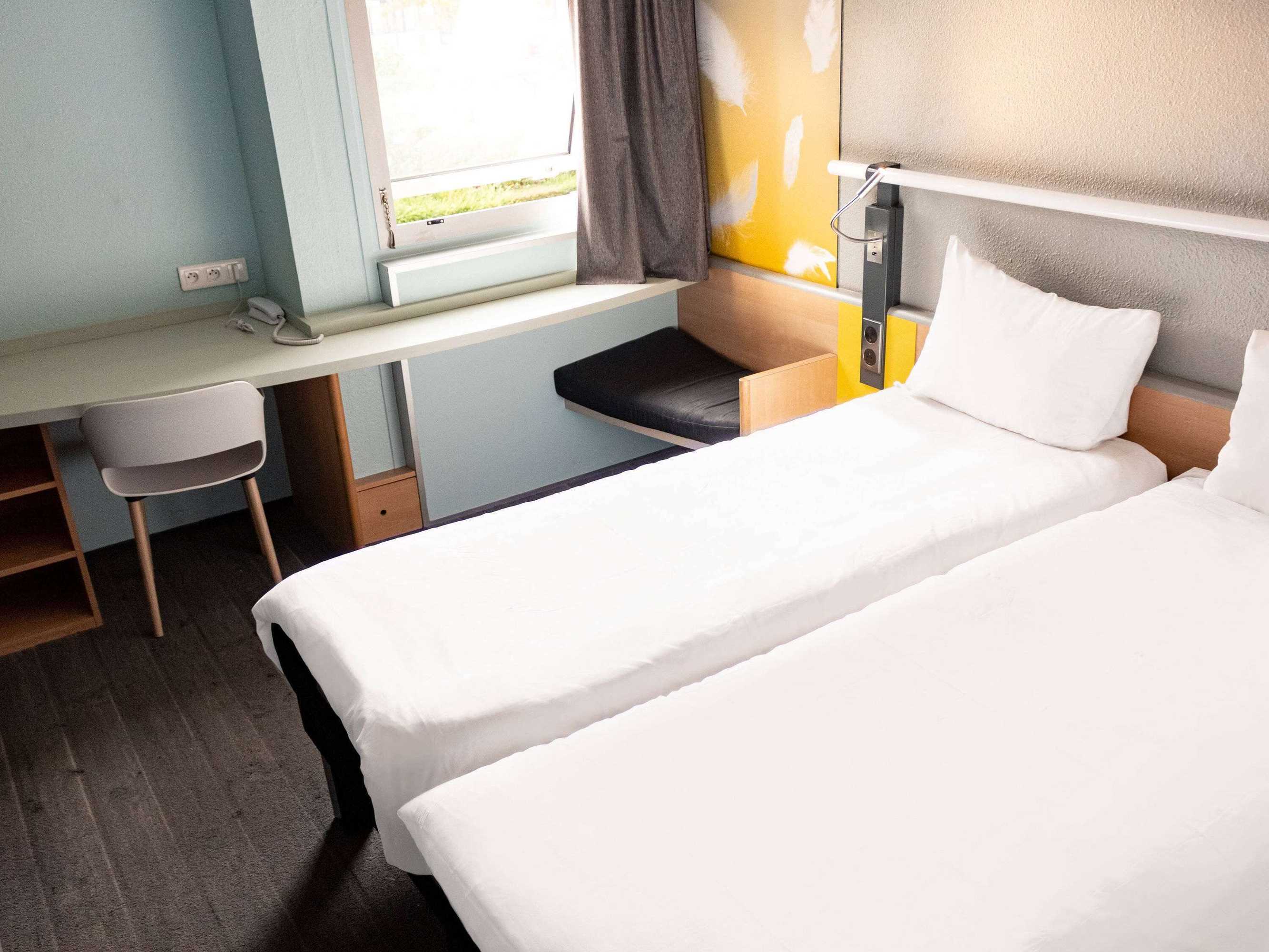 Gift card for Ibis Paris Gennevilliers Gift card for Ibis Paris Gennevilliers