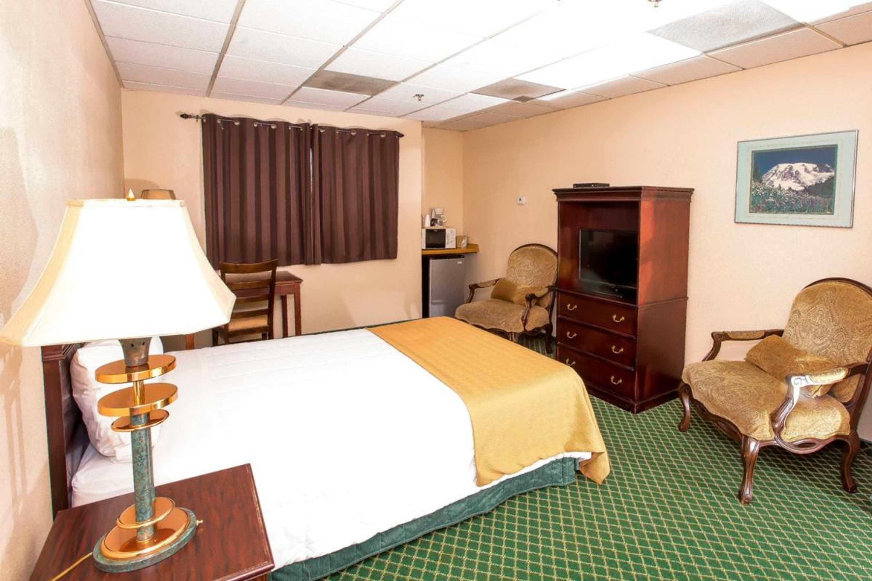 Gift card for Village Inn & Suites Marysville