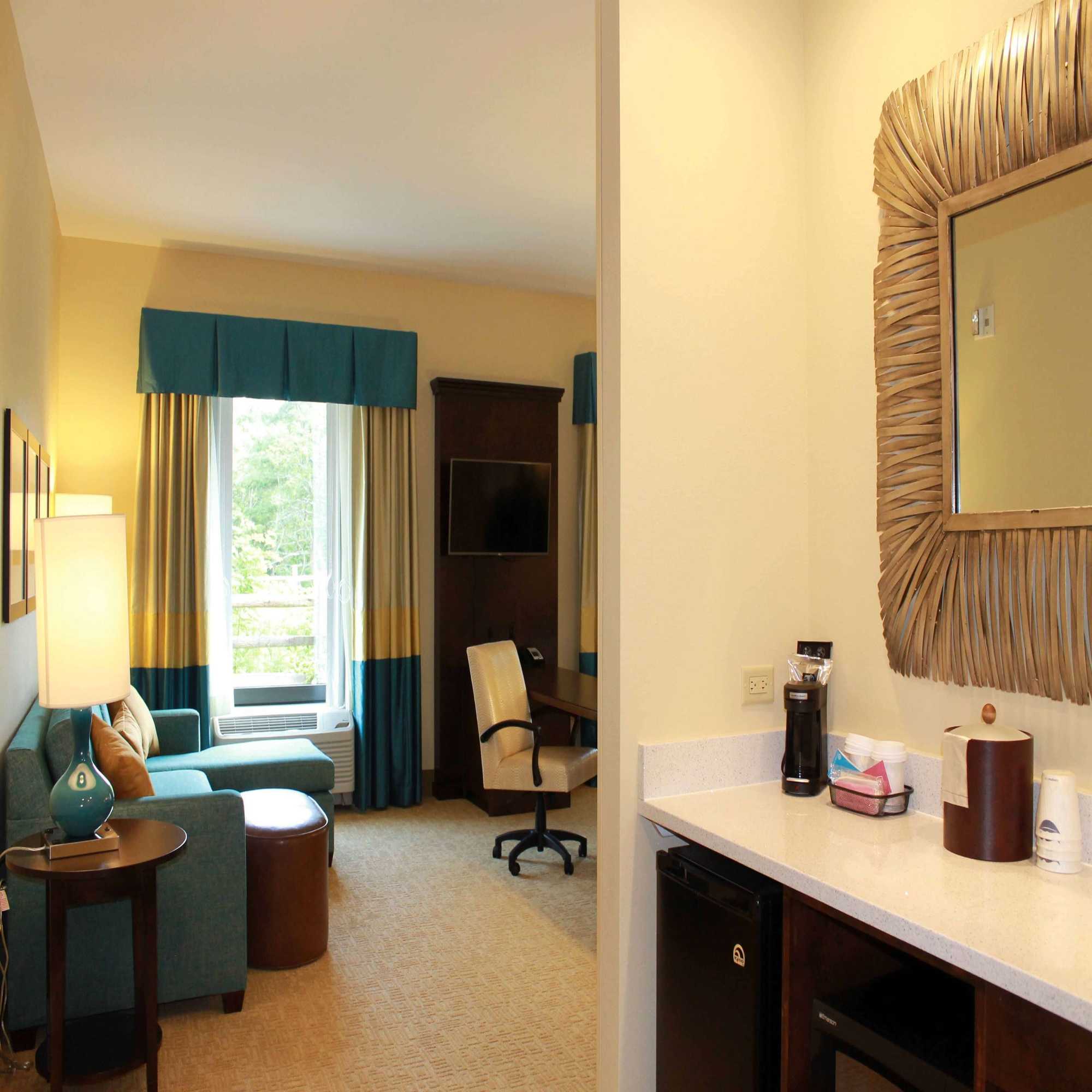 Gift card for Hampton Inn & Suites Stroudsburg Pocono Mountains Gift card for Hampton Inn & Suites Stroudsburg Pocono Mountains