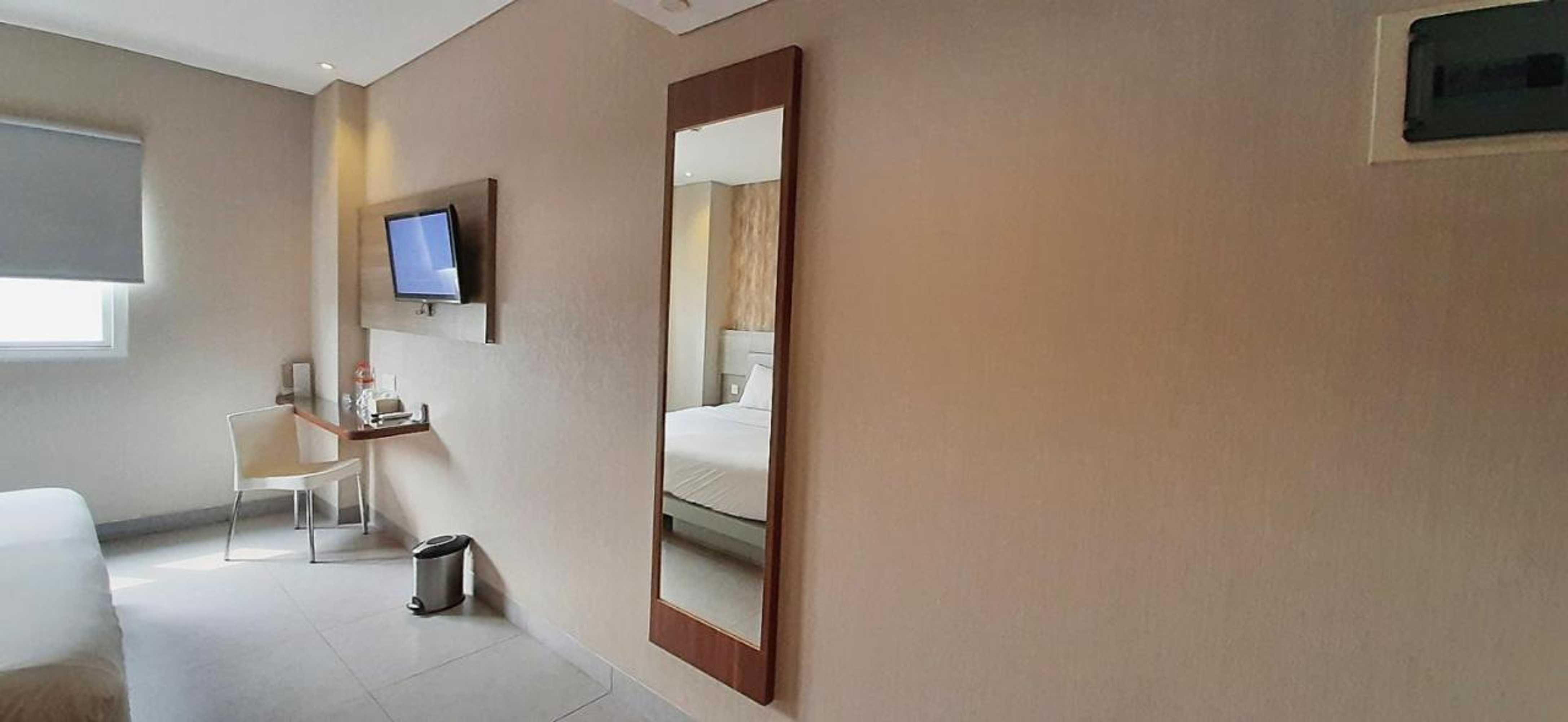 Gift card for Lynn Hotel Serang