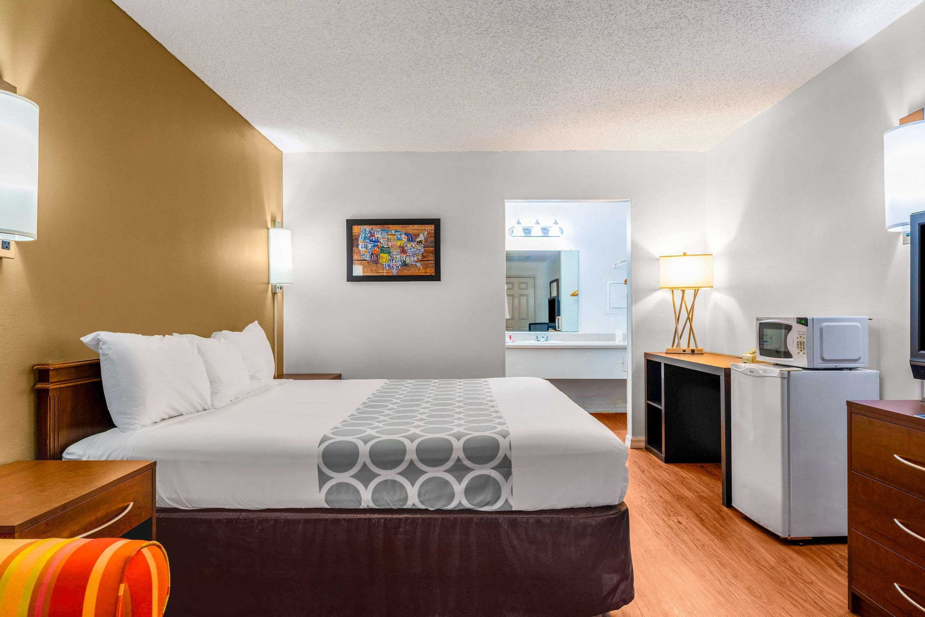 Gift card for Econo Lodge Gift card for Econo Lodge