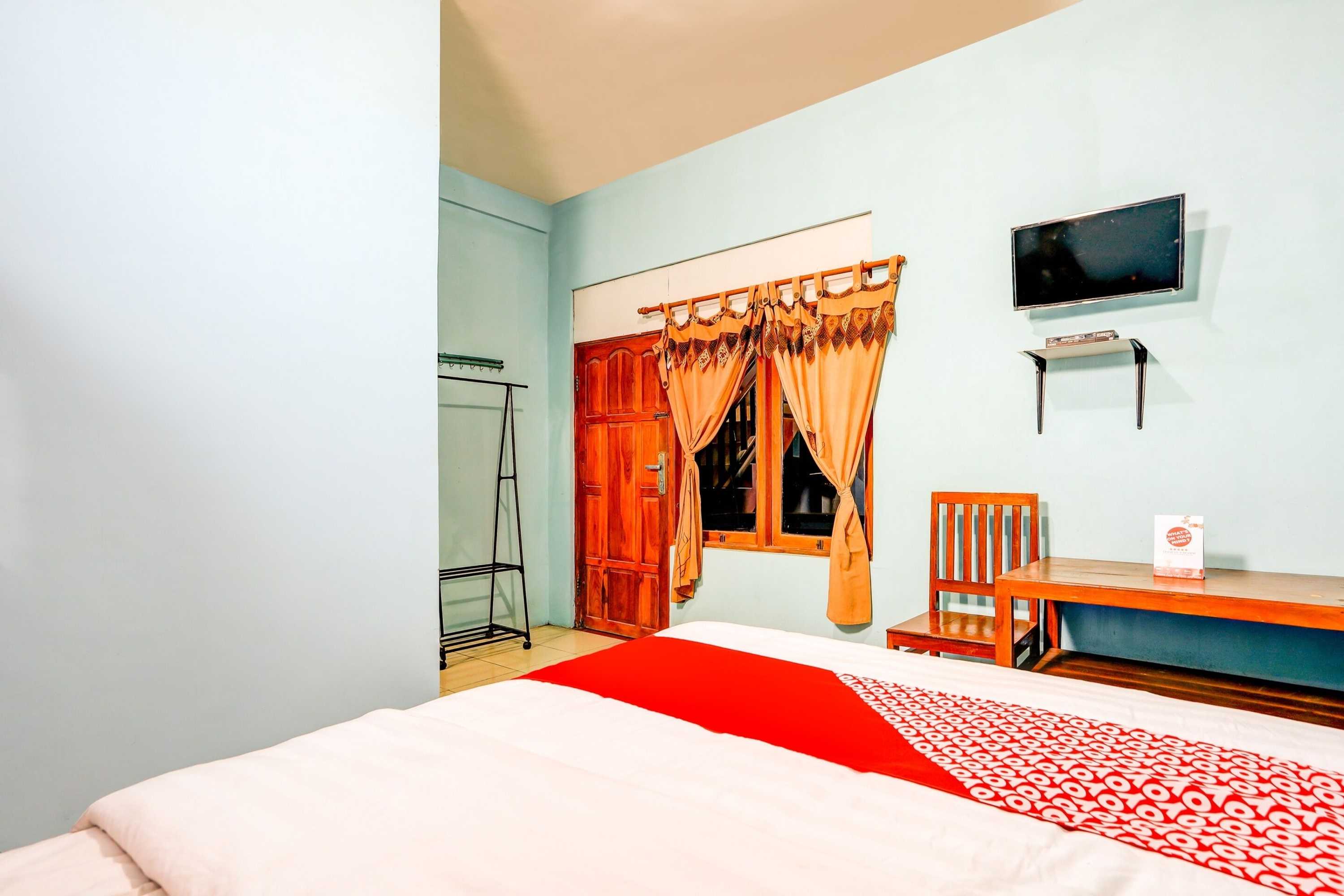 Gift card for Oyo 90051 Guest House Parangtritis Gift card for Oyo 90051 Guest House Parangtritis