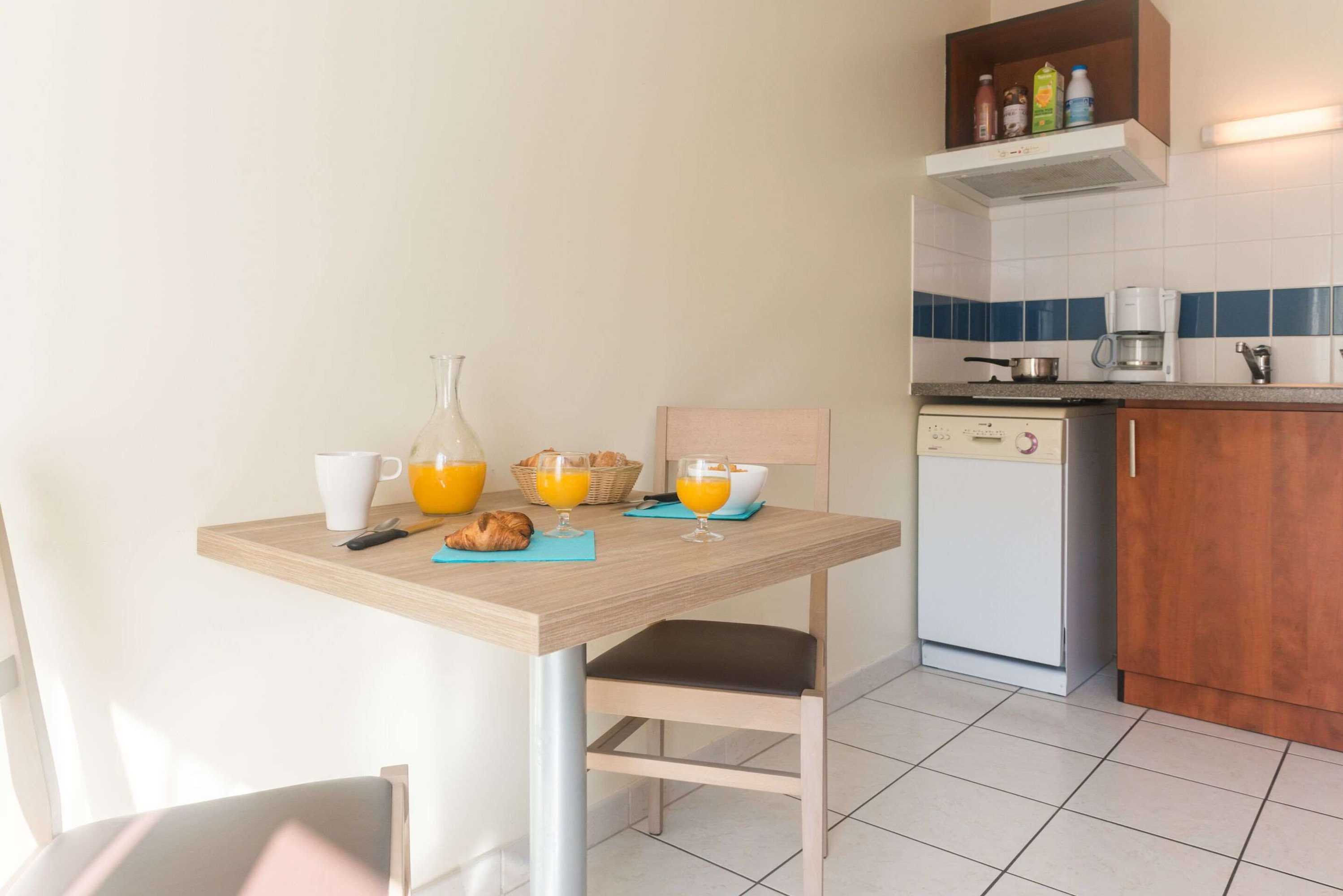 Gift card for Comfort Aparthotel Nantes La Beaujoire Gift card for Comfort Aparthotel Nantes La Beaujoire