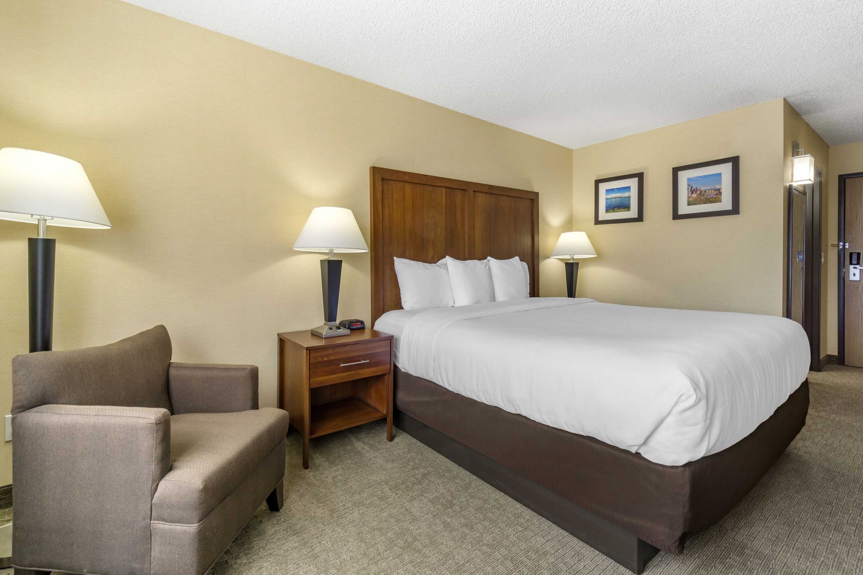 Gift card for Comfort Inn & Suites Bothell - Seattle North Gift card for Comfort Inn & Suites Bothell - Seattle North