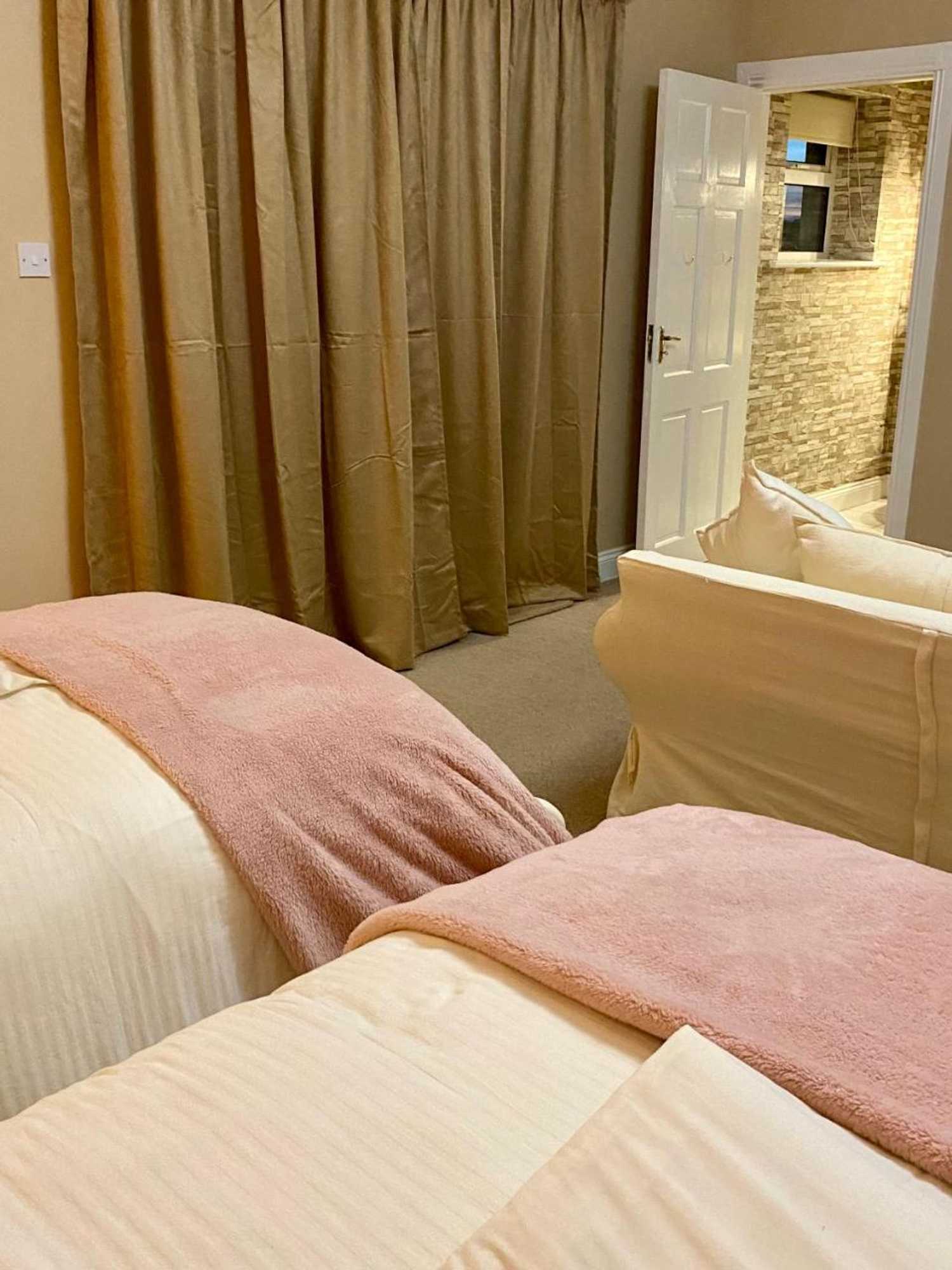 Gift card for Rossmanagher House