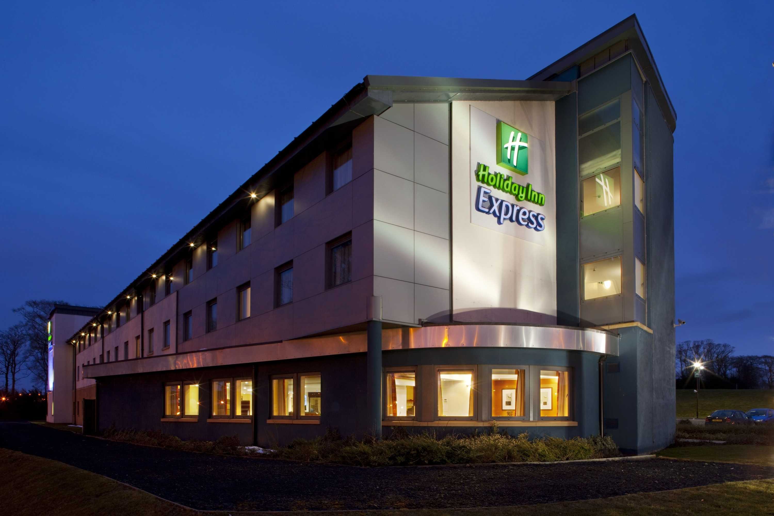 Gift card for Holiday Inn Express Dunfermline by Ihg Gift card for Holiday Inn Express Dunfermline by Ihg