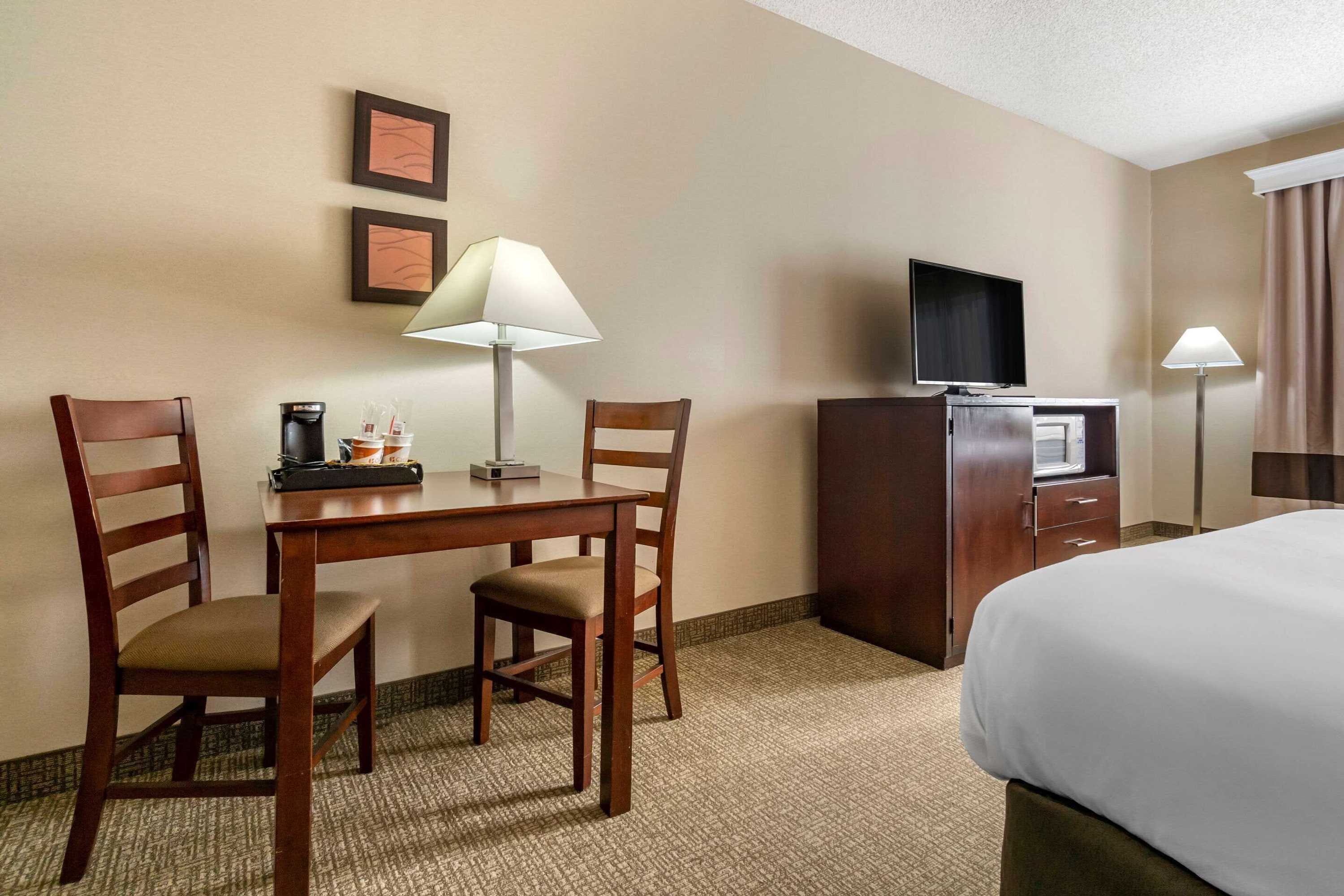 Gift card for Comfort Inn & Suites Seattle North Gift card for Comfort Inn & Suites Seattle North