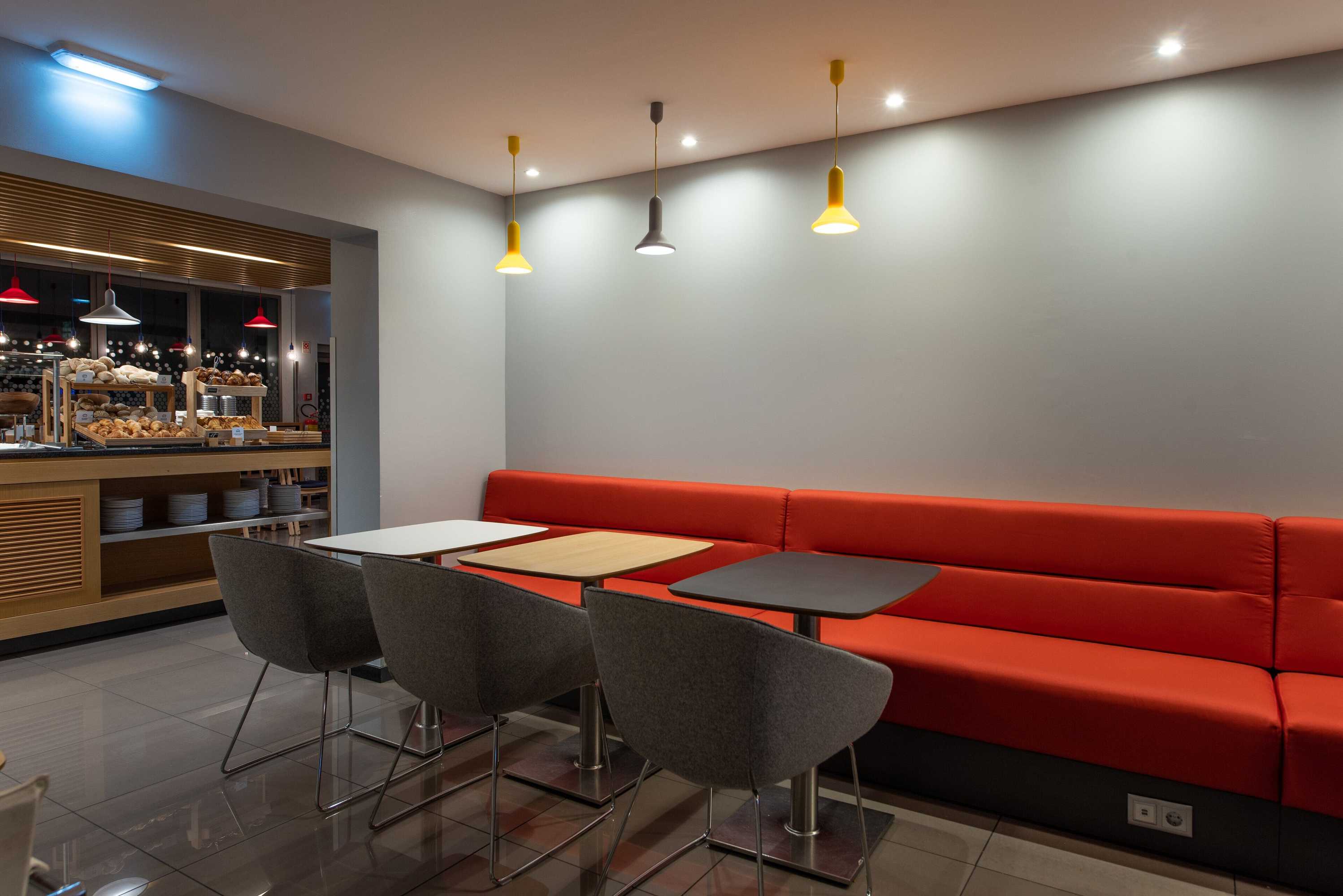 Gift card for Holiday Inn Express Lisbon Airport by Ihg