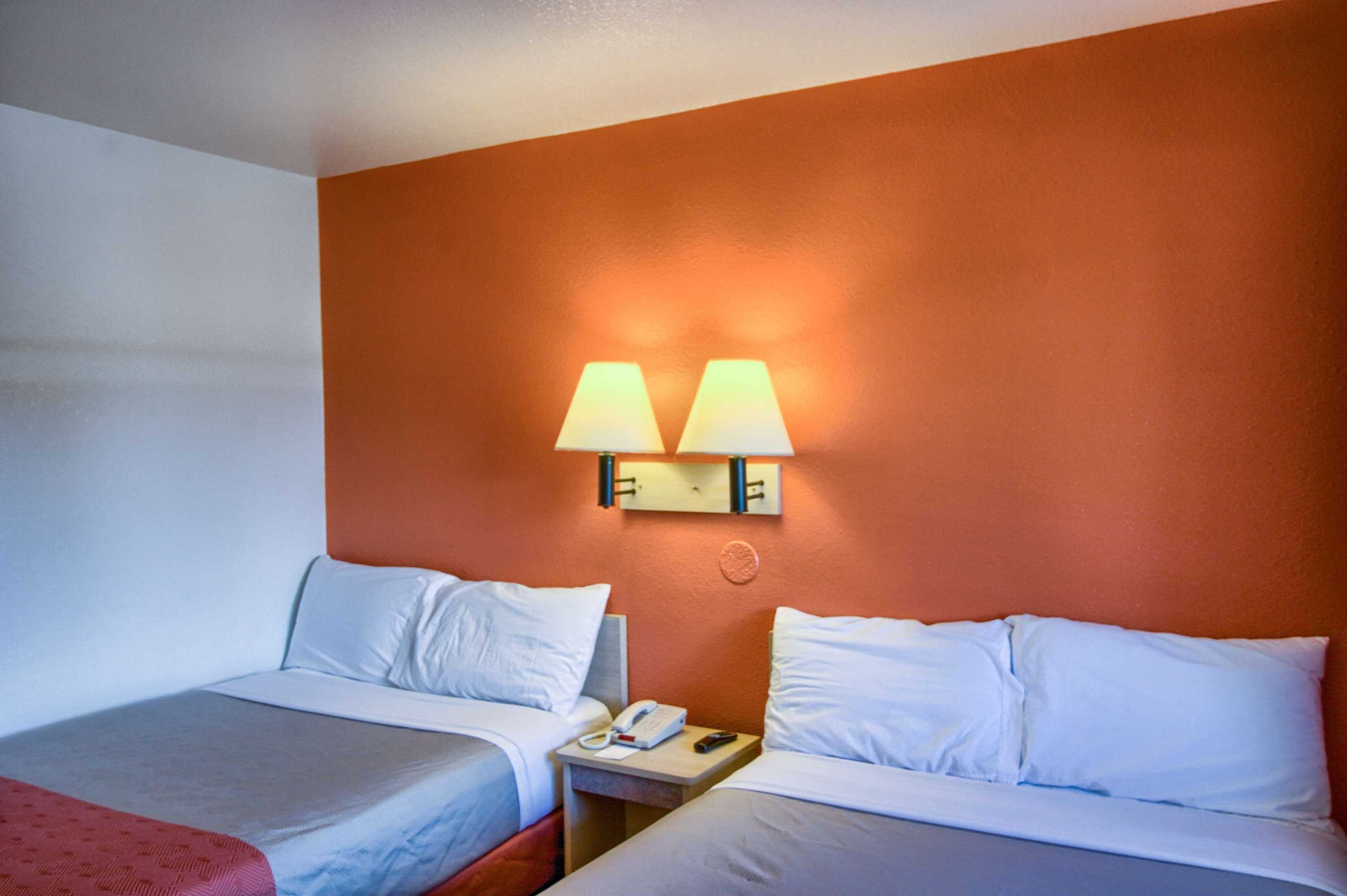 Gift card for Motel 6 Everett, WA - North