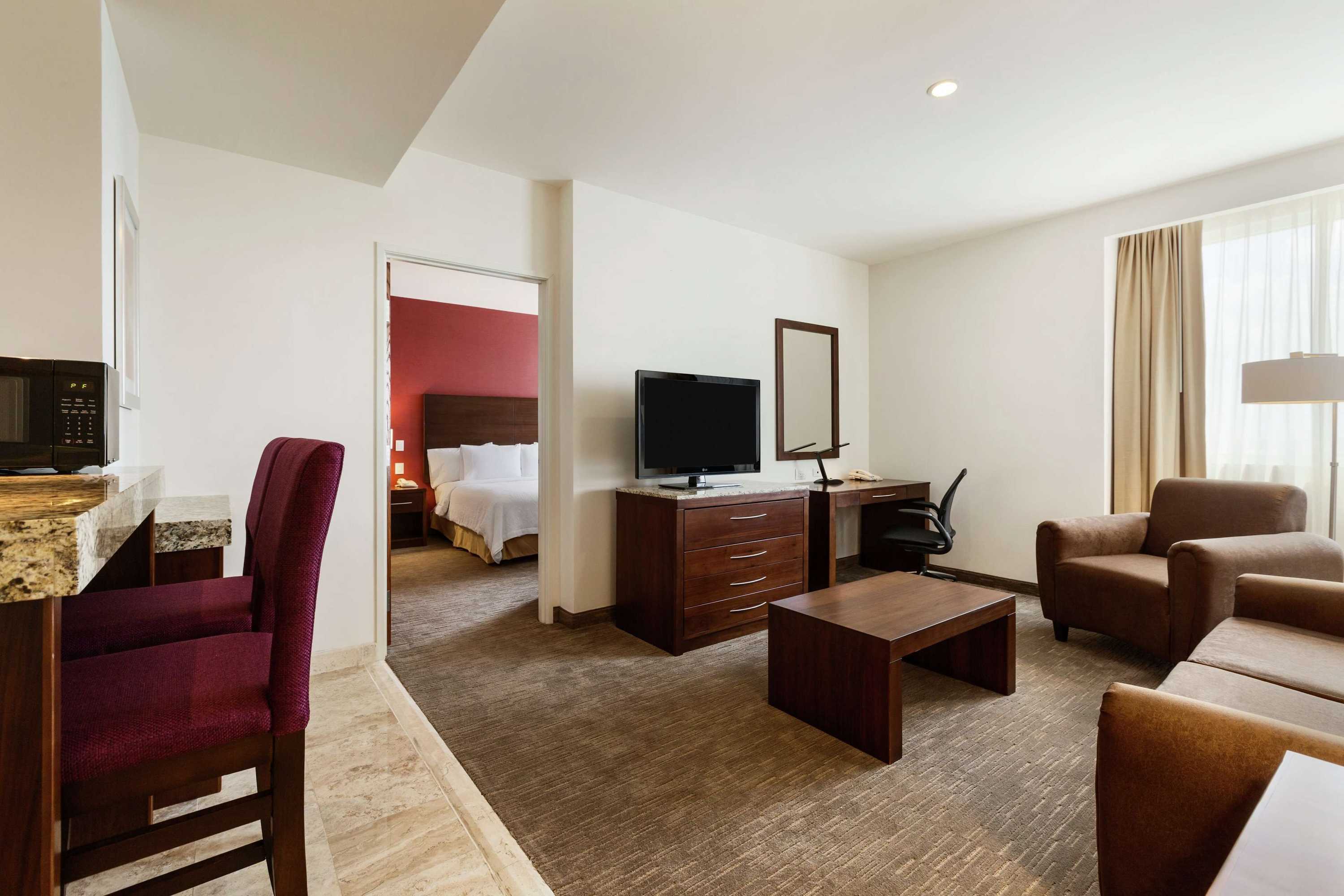Gift card for Hilton Garden Inn Queretaro Gift card for Hilton Garden Inn Queretaro