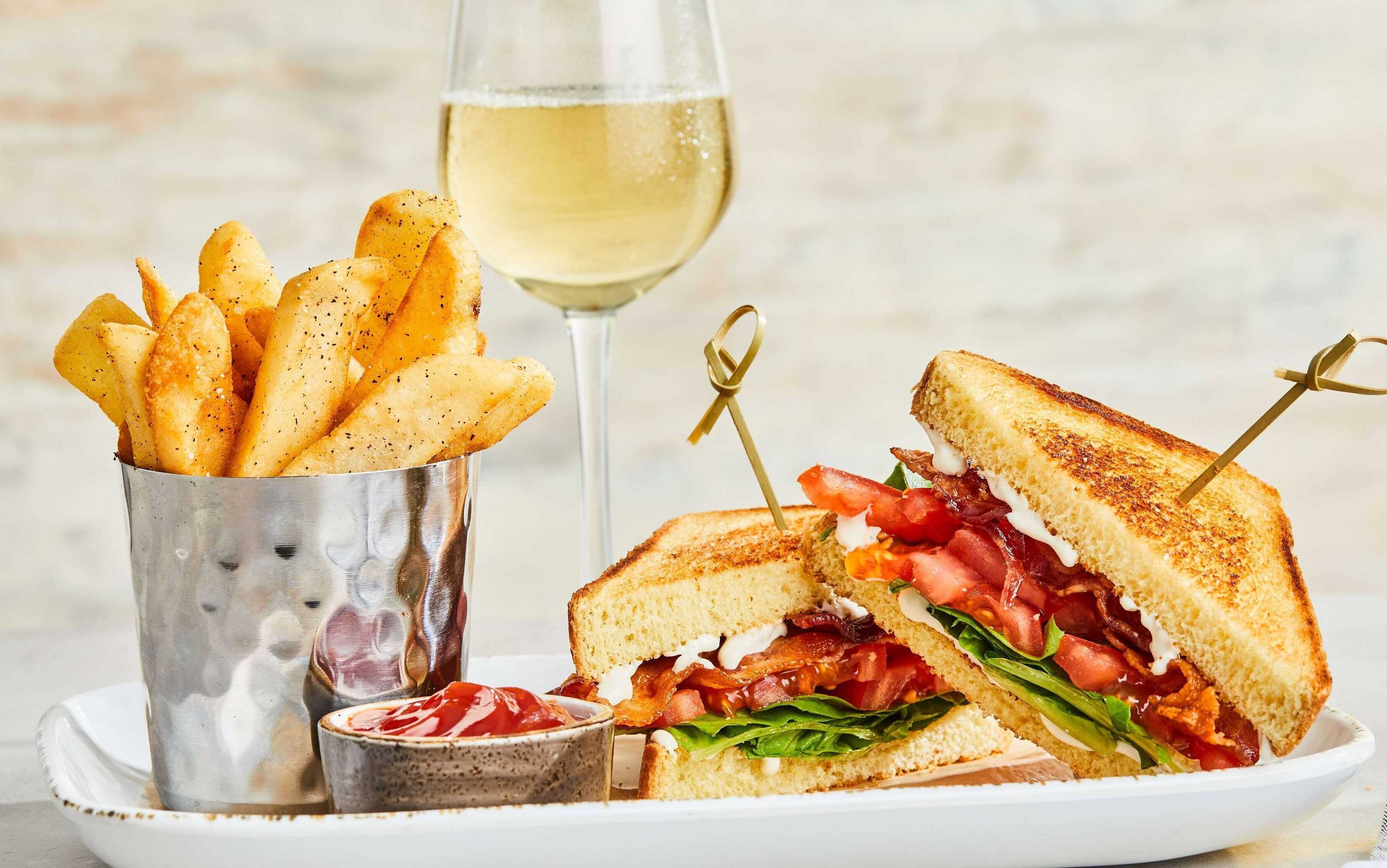 Gift card for Courtyard by Marriott Vallejo Napa Valley Gift card for Courtyard by Marriott Vallejo Napa Valley
