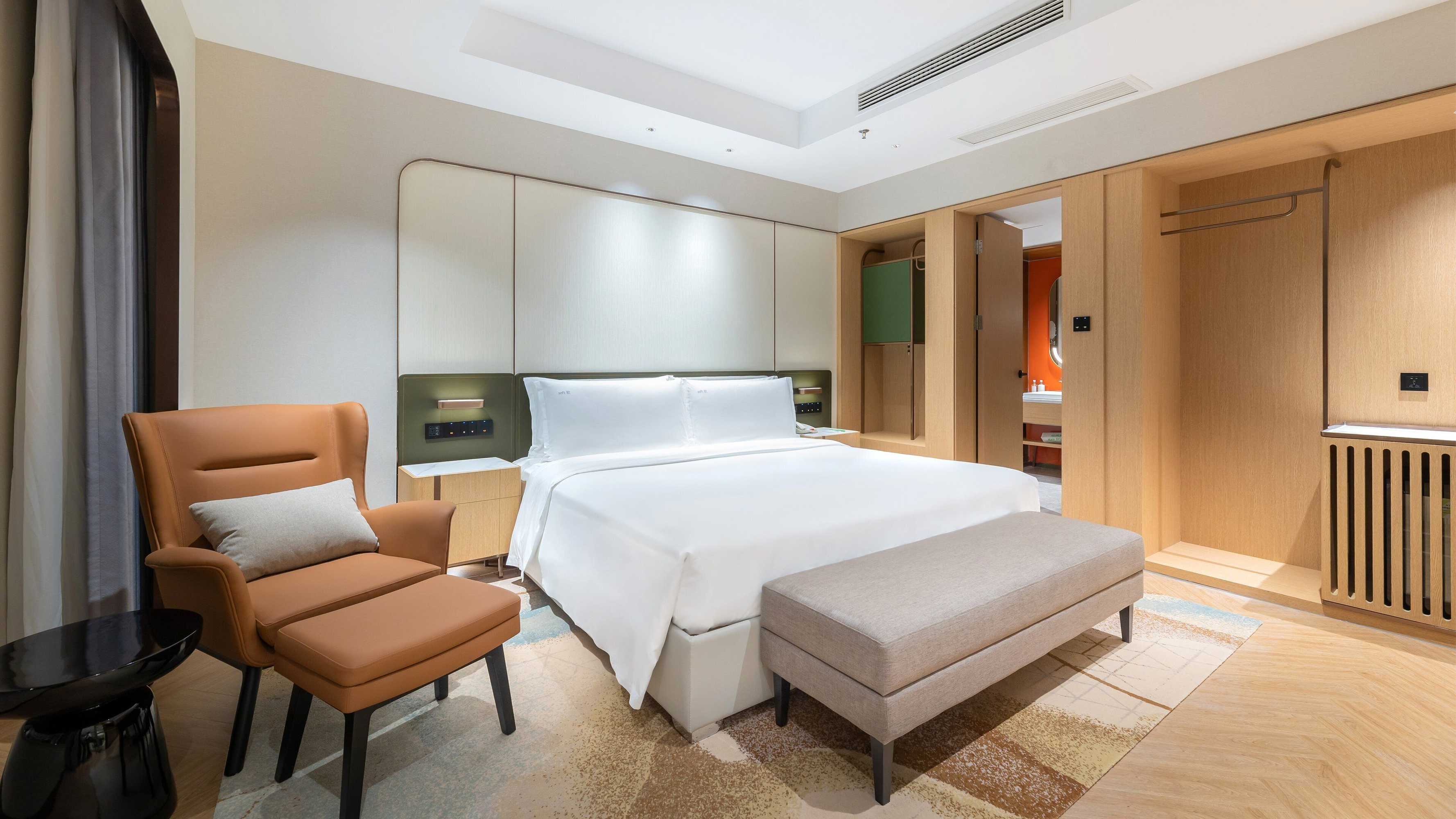 Gift card for Holiday Inn Chongqing Guanyinqiao by Ihg Gift card for Holiday Inn Chongqing Guanyinqiao by Ihg