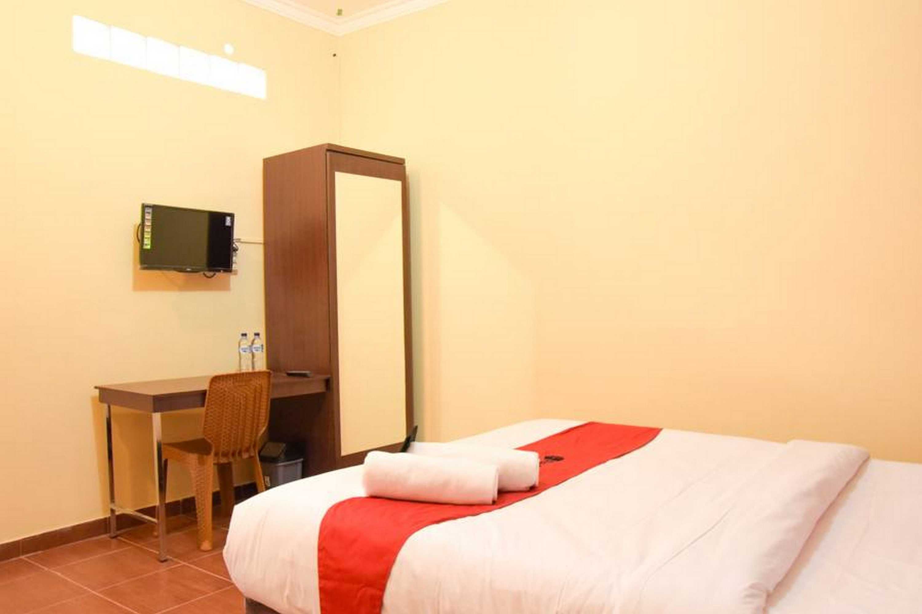 Gift card for Reddoorz Near Terminal A Adisucipto Airport Gift card for Reddoorz Near Terminal A Adisucipto Airport