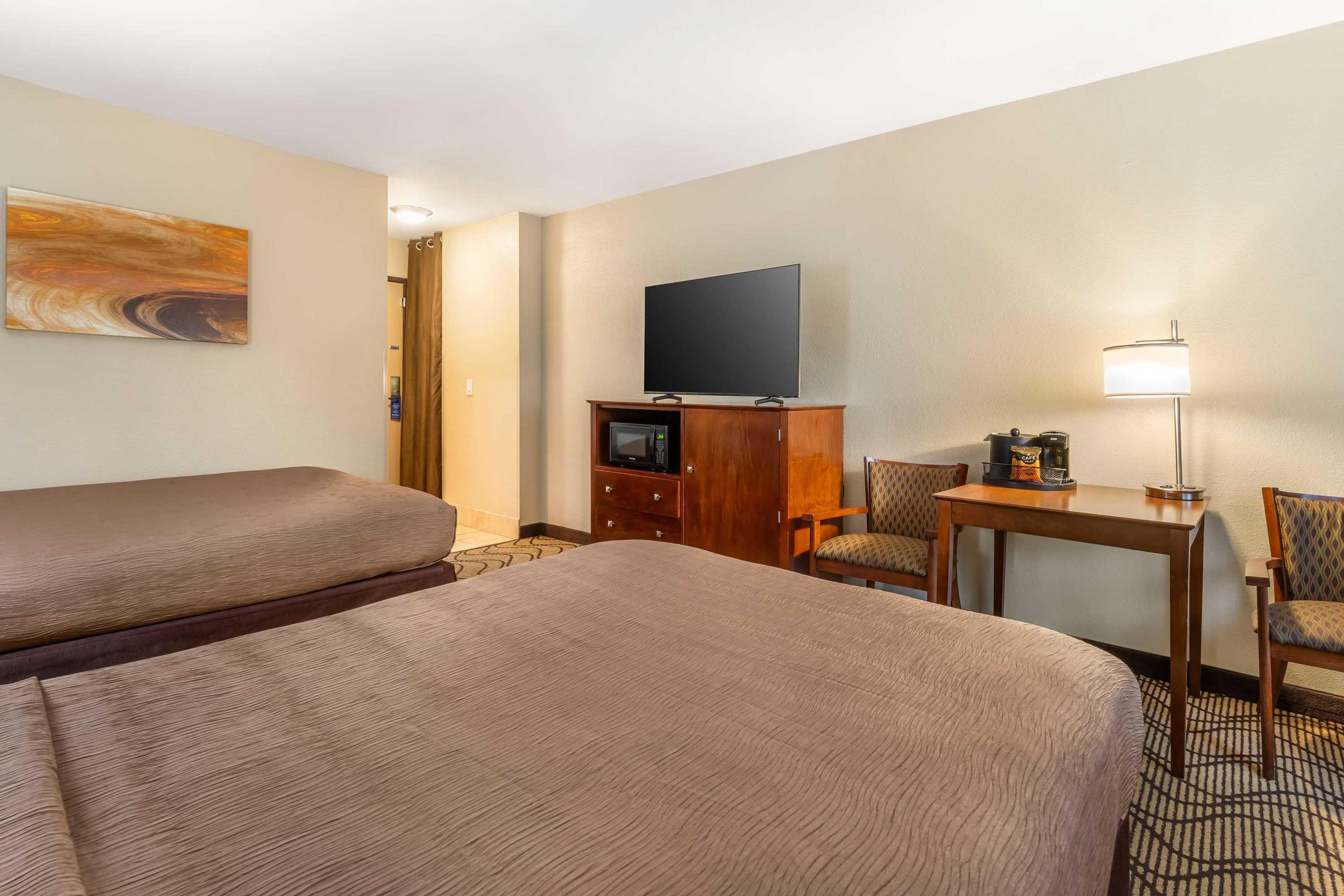 Gift card for Best Western John Muir Inn Gift card for Best Western John Muir Inn