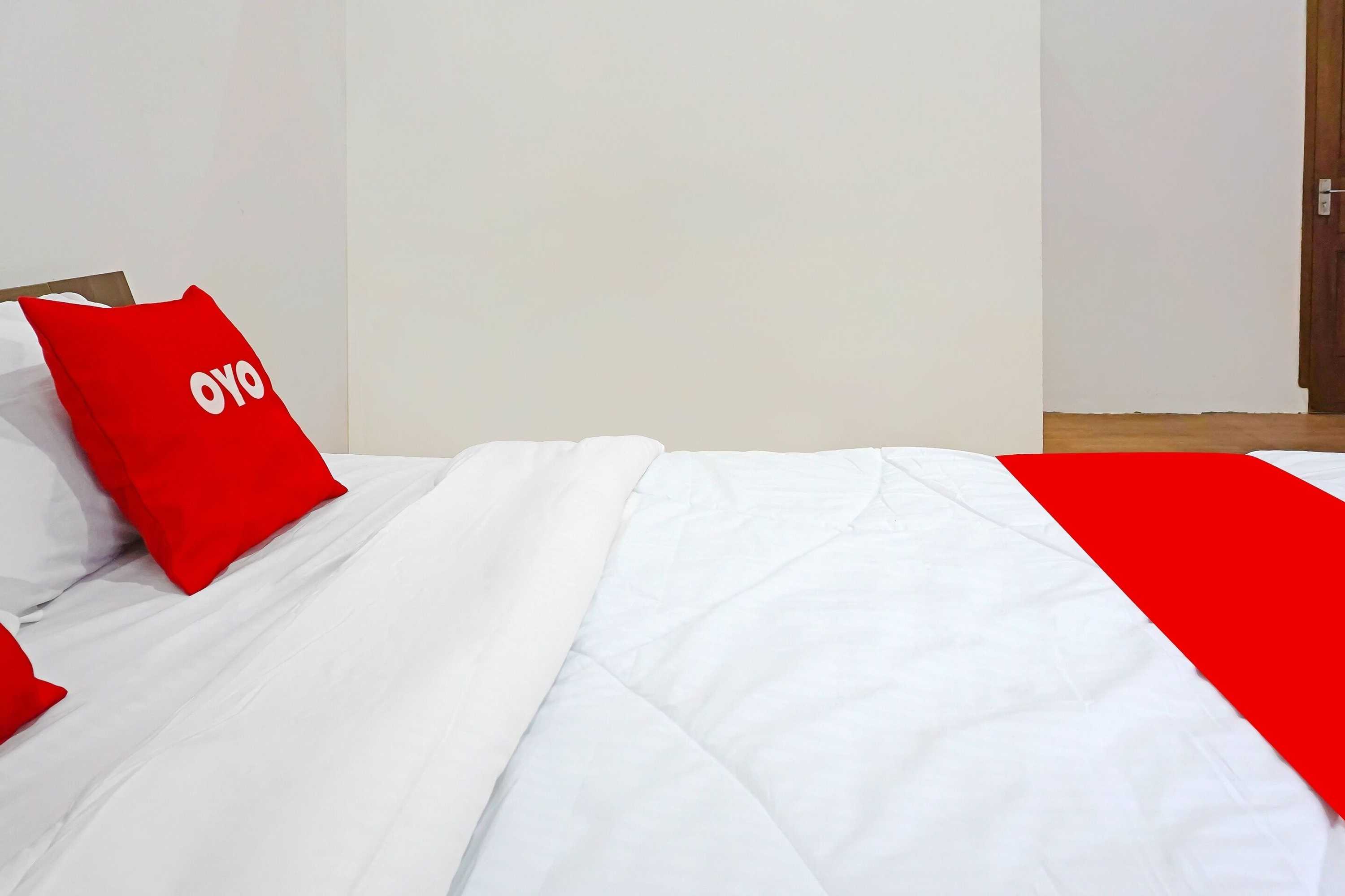 Gift card for Oyo Life 91571 Hotel Ss Bukit Cemara Syariah